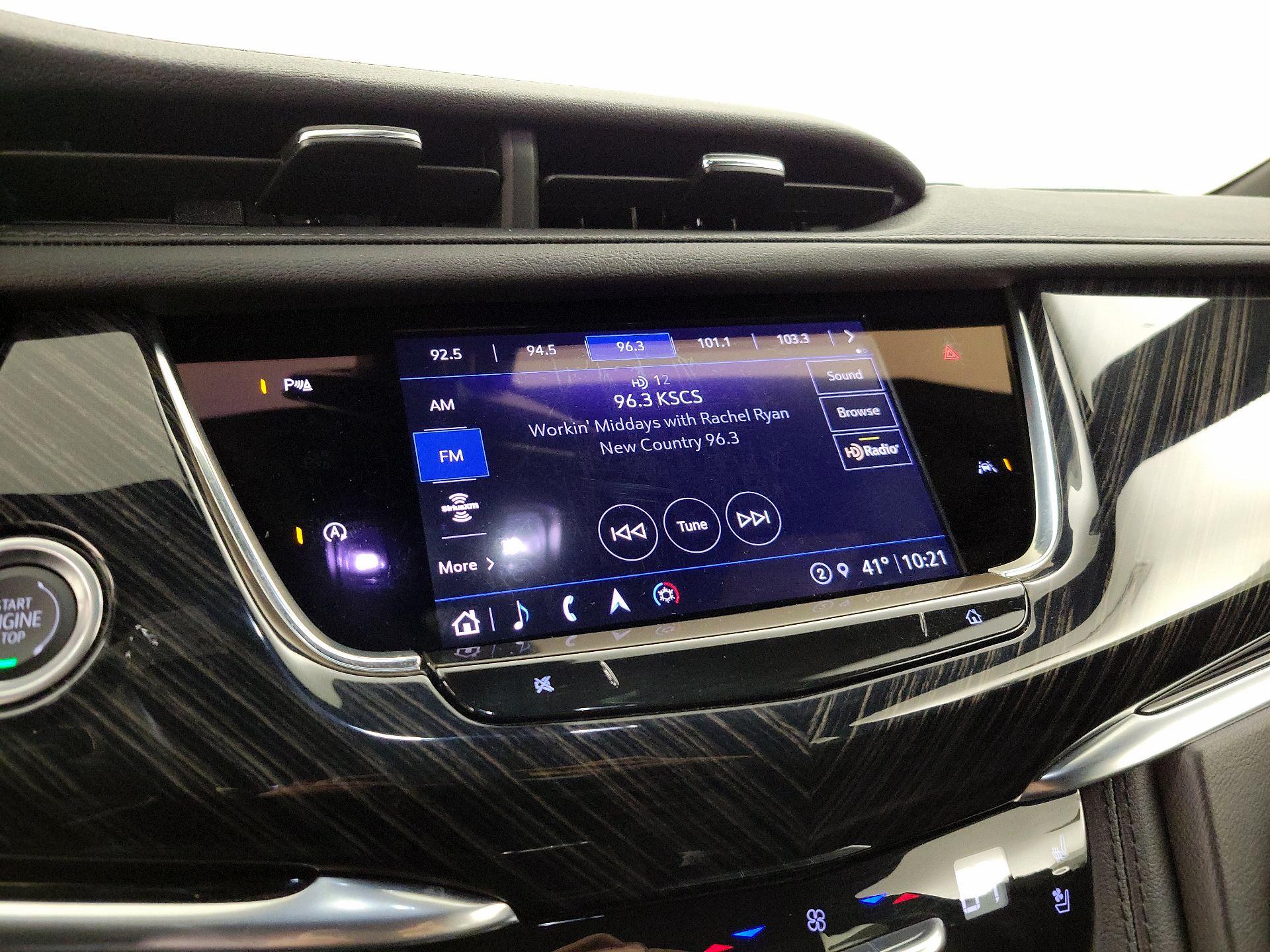 Thumbnail: 2025 Cadillac XT6 - 15