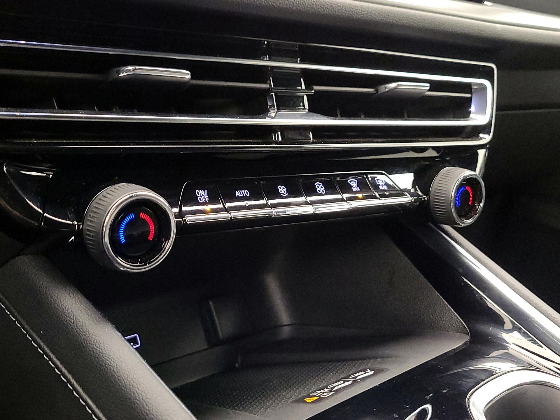 Thumbnail: 2025 Chevrolet Traverse - 17