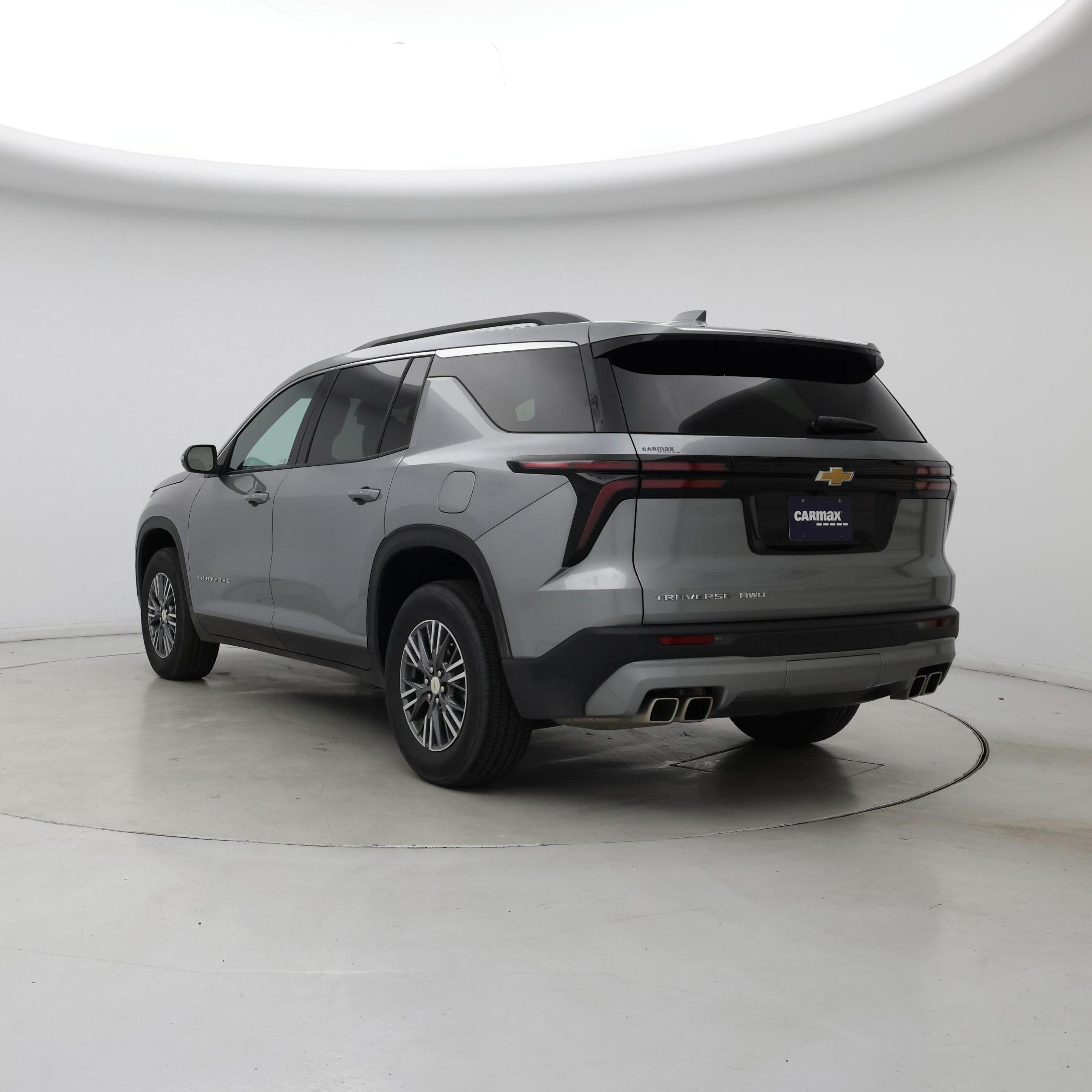Thumbnail: 2025 Chevrolet Traverse - 2