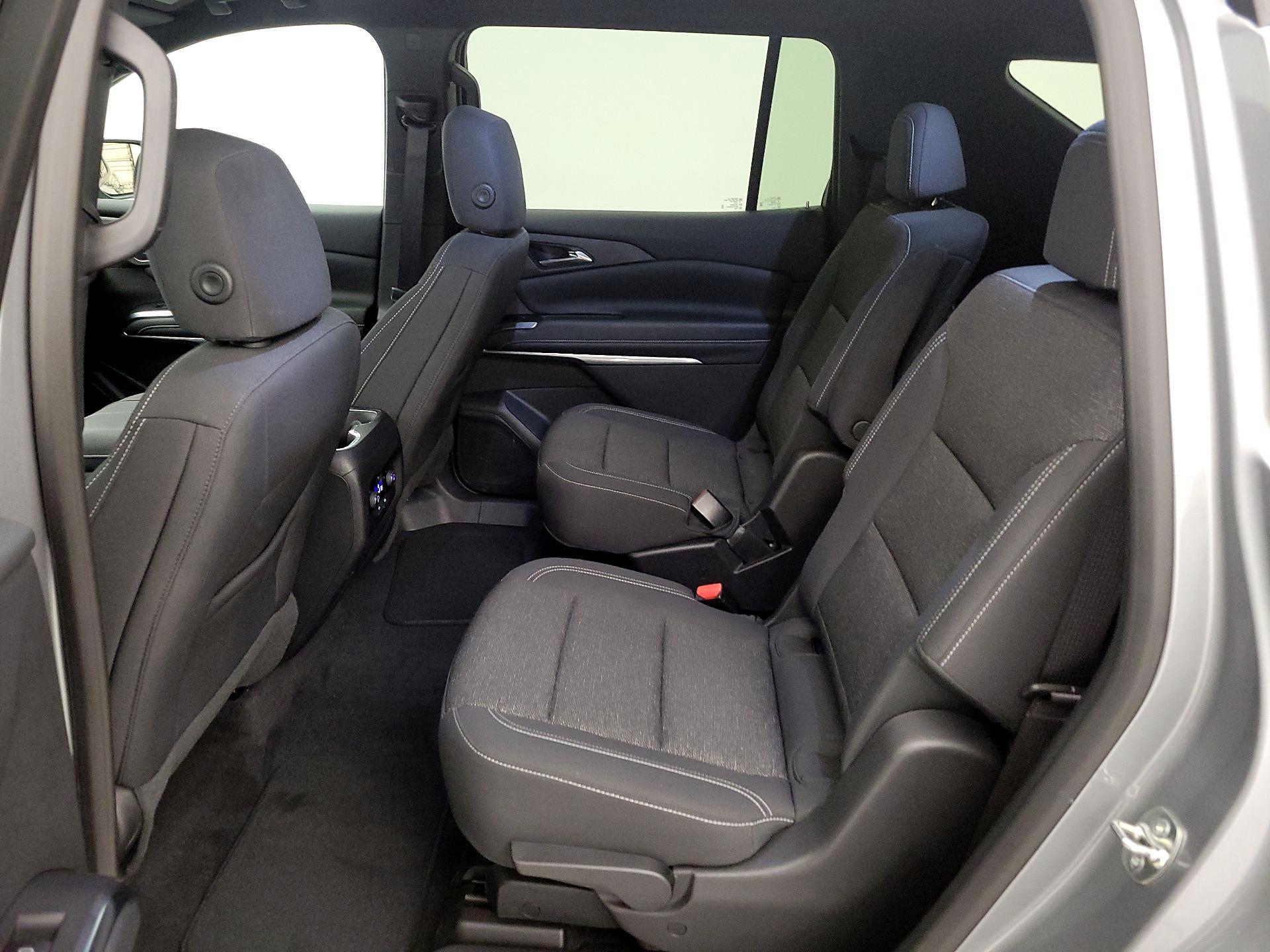 Thumbnail: 2025 Chevrolet Traverse - 20