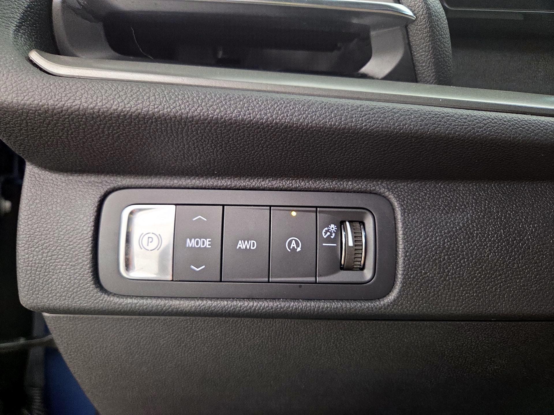 Thumbnail: 2025 Chevrolet Traverse - 13