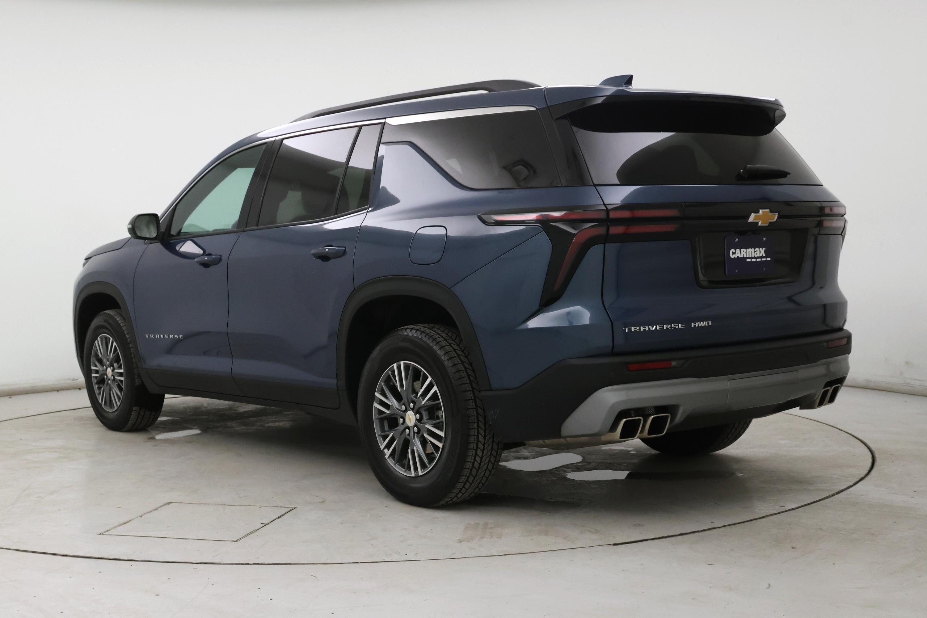 Thumbnail: 2025 Chevrolet Traverse - 2
