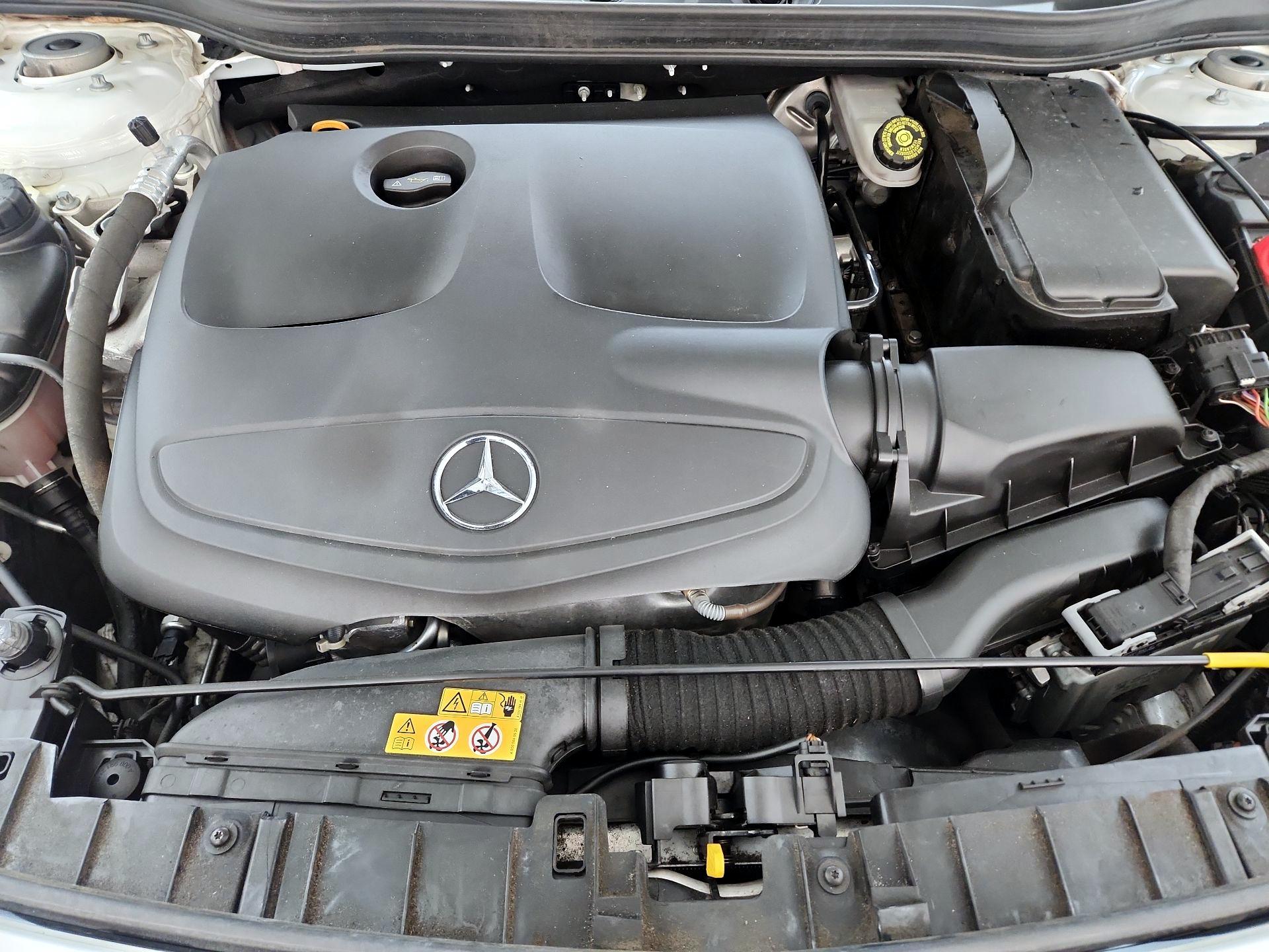 Thumbnail: 2020 Mercedes-Benz GLA - 20