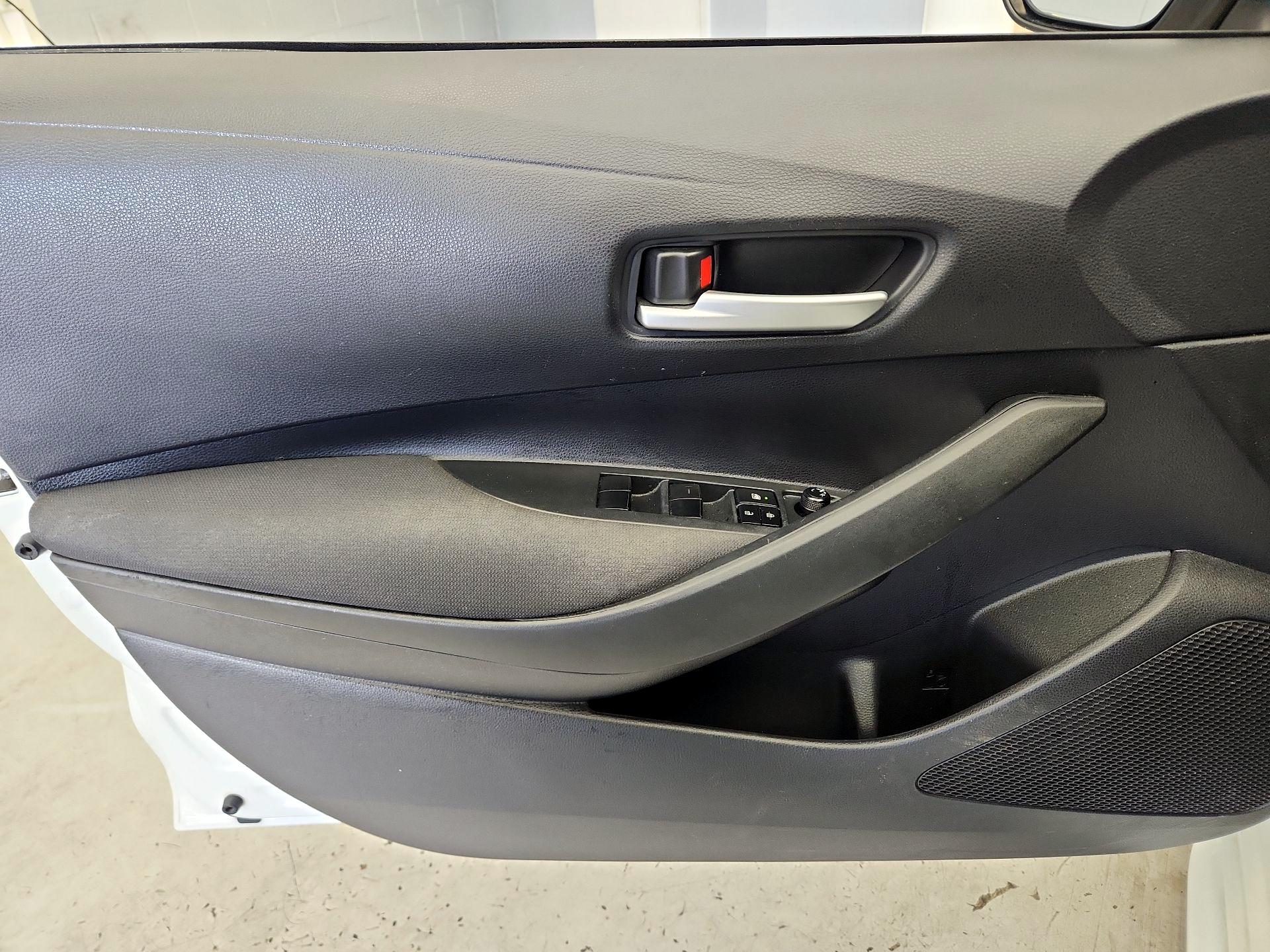 Thumbnail: 2020 Toyota Corolla - 12