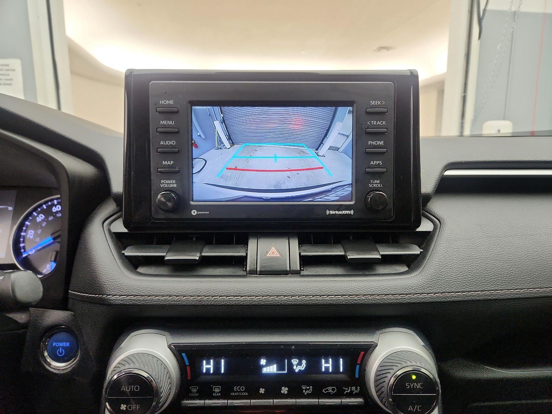 Thumbnail: 2021 Toyota RAV4 - 14