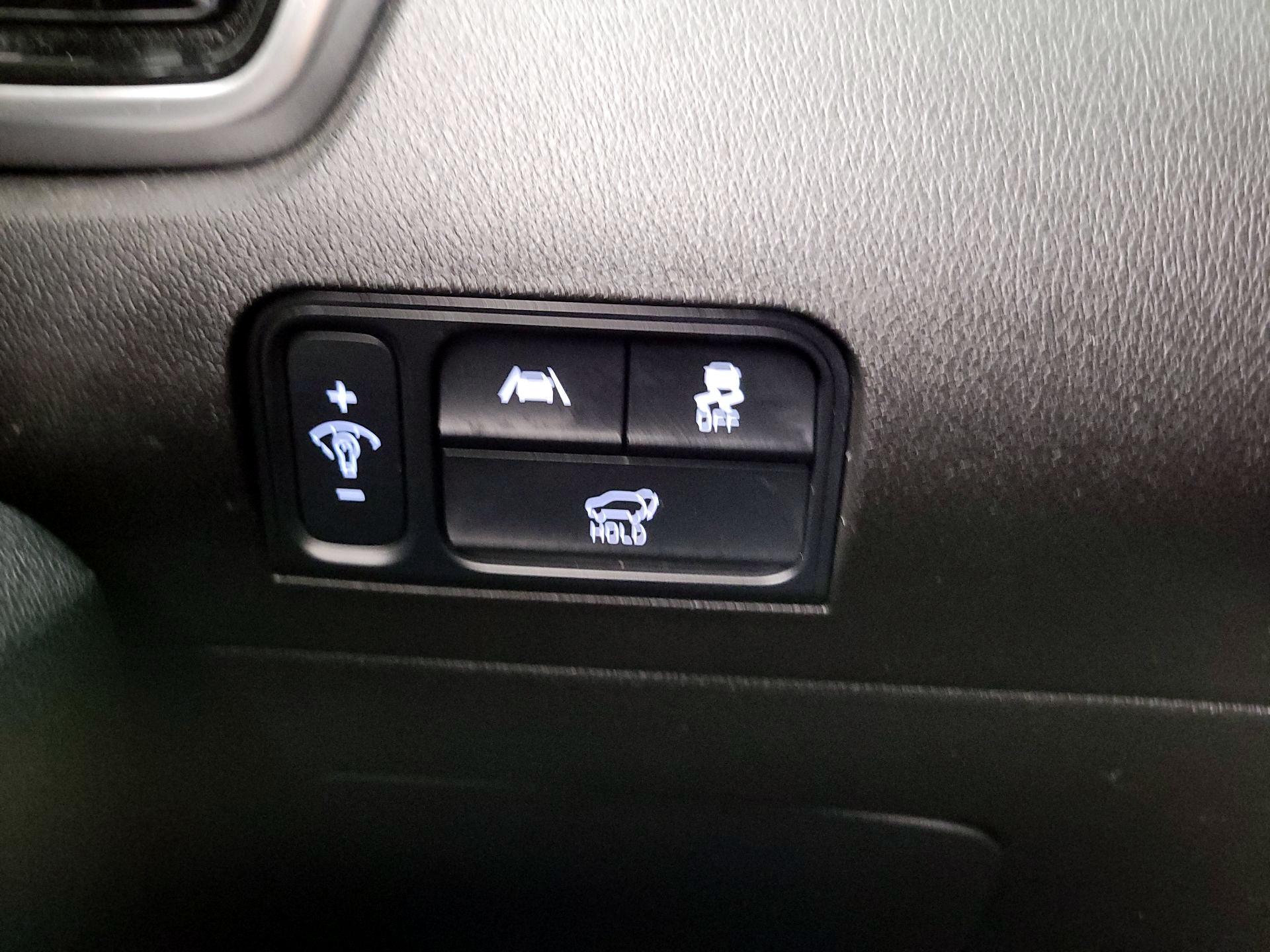 Thumbnail: 2022 Kia Sorento - 13