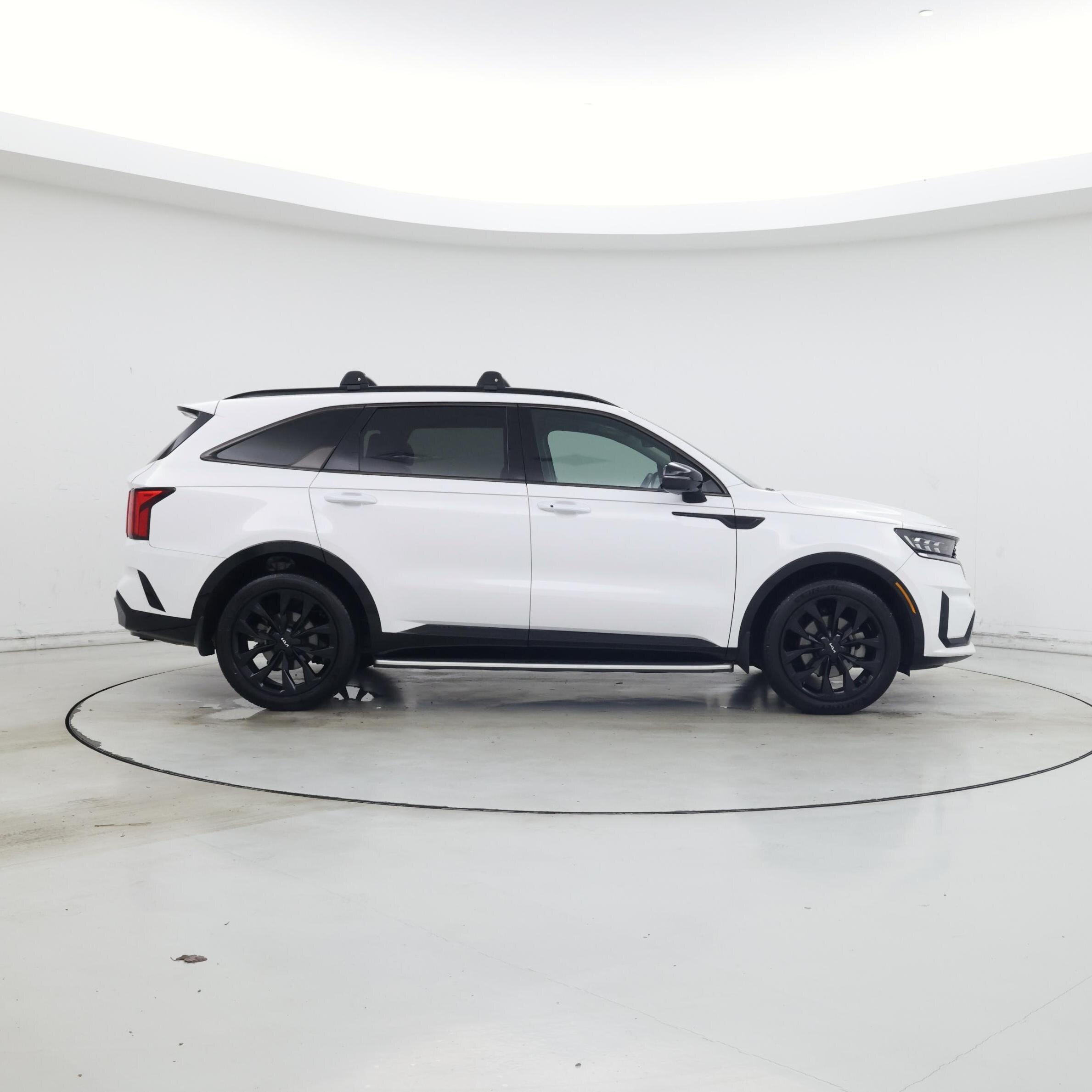 Thumbnail: 2022 Kia Sorento - 7