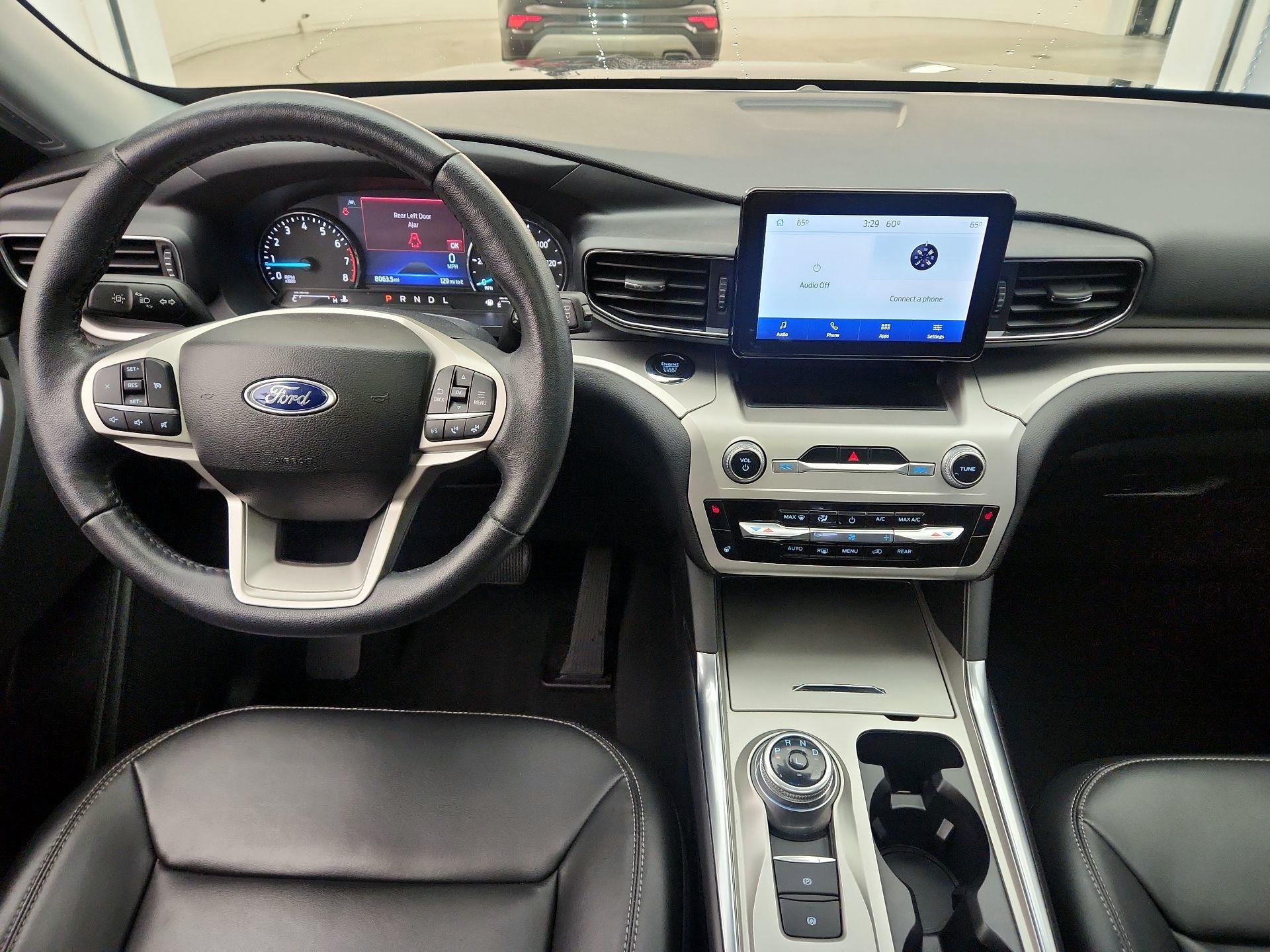 Thumbnail: 2022 Ford Explorer - 9