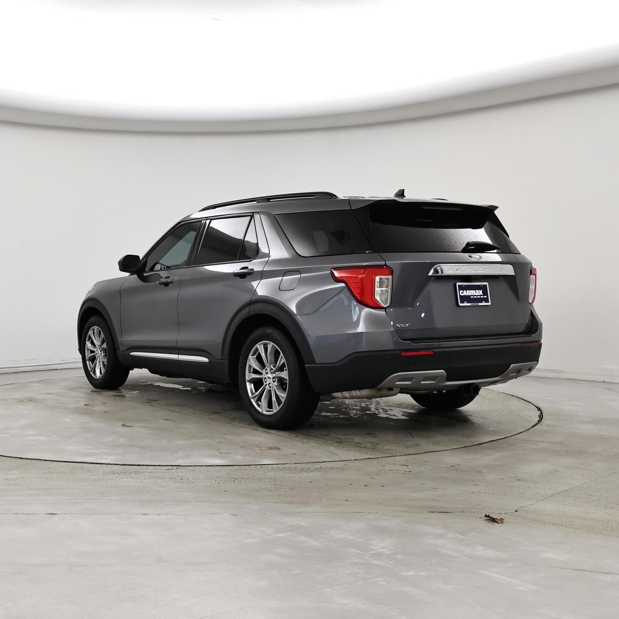 Thumbnail: 2022 Ford Explorer - 2