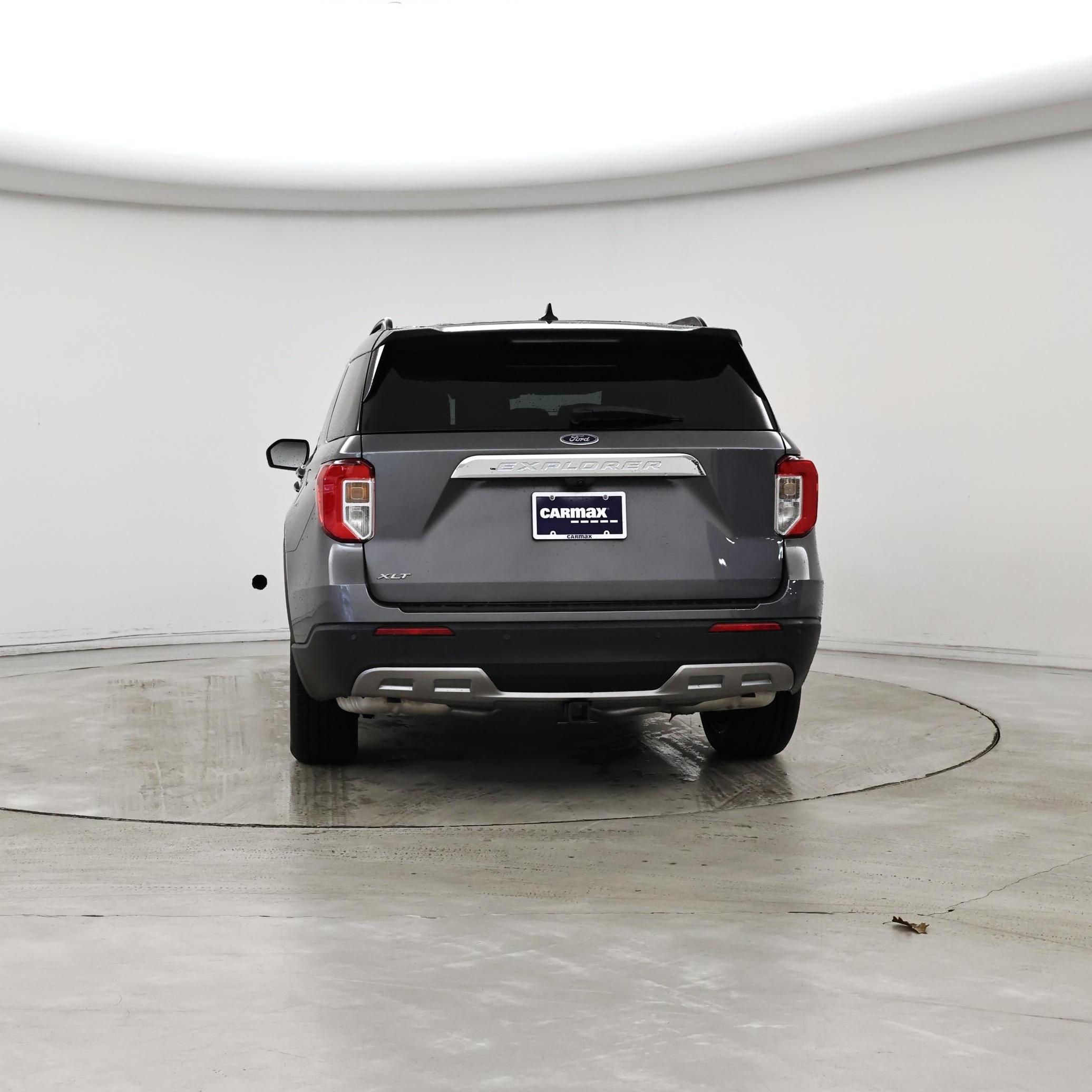 Thumbnail: 2022 Ford Explorer - 6