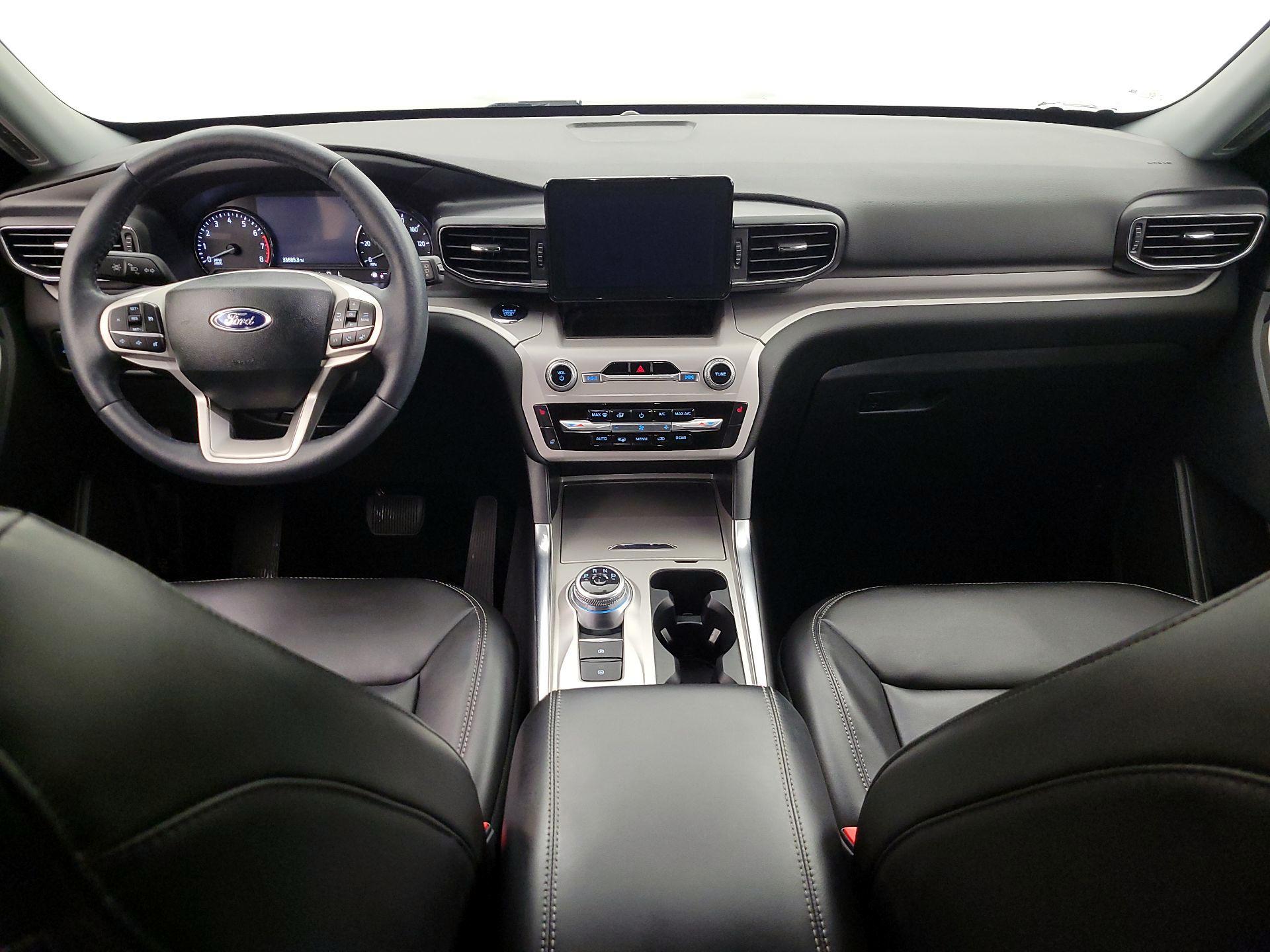 Thumbnail: 2023 Ford Explorer - 9