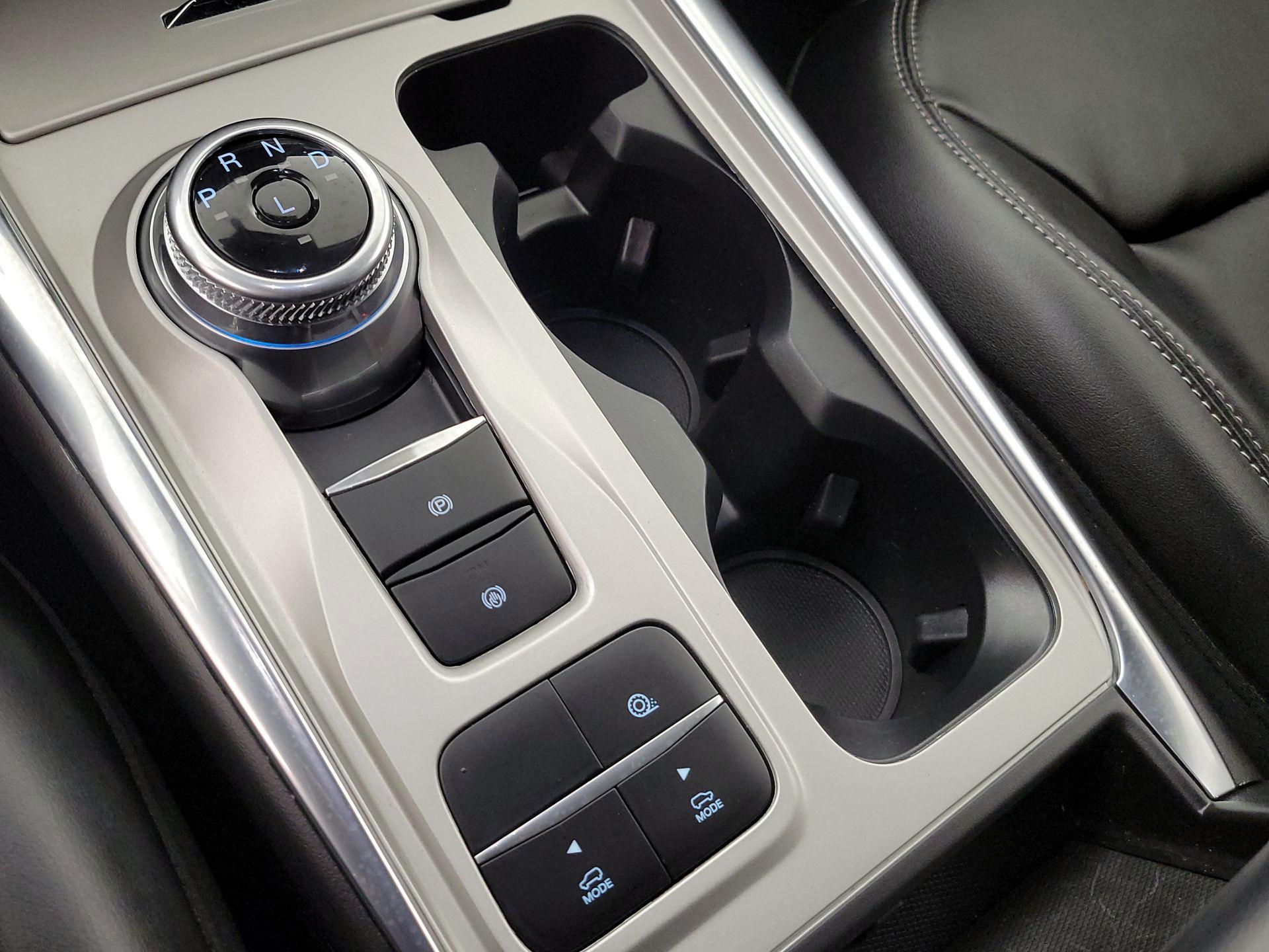 Thumbnail: 2023 Ford Explorer - 17