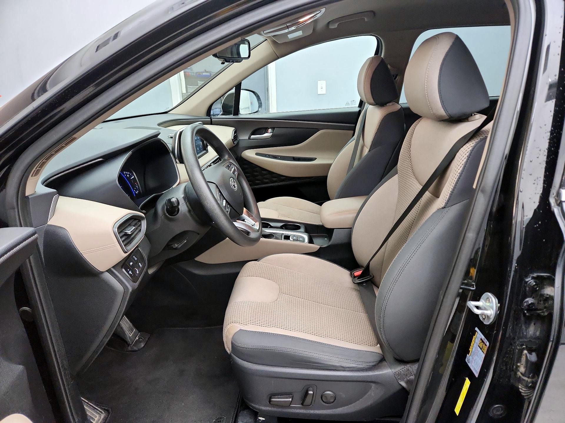 Thumbnail: 2020 Hyundai Santa Fe - 11