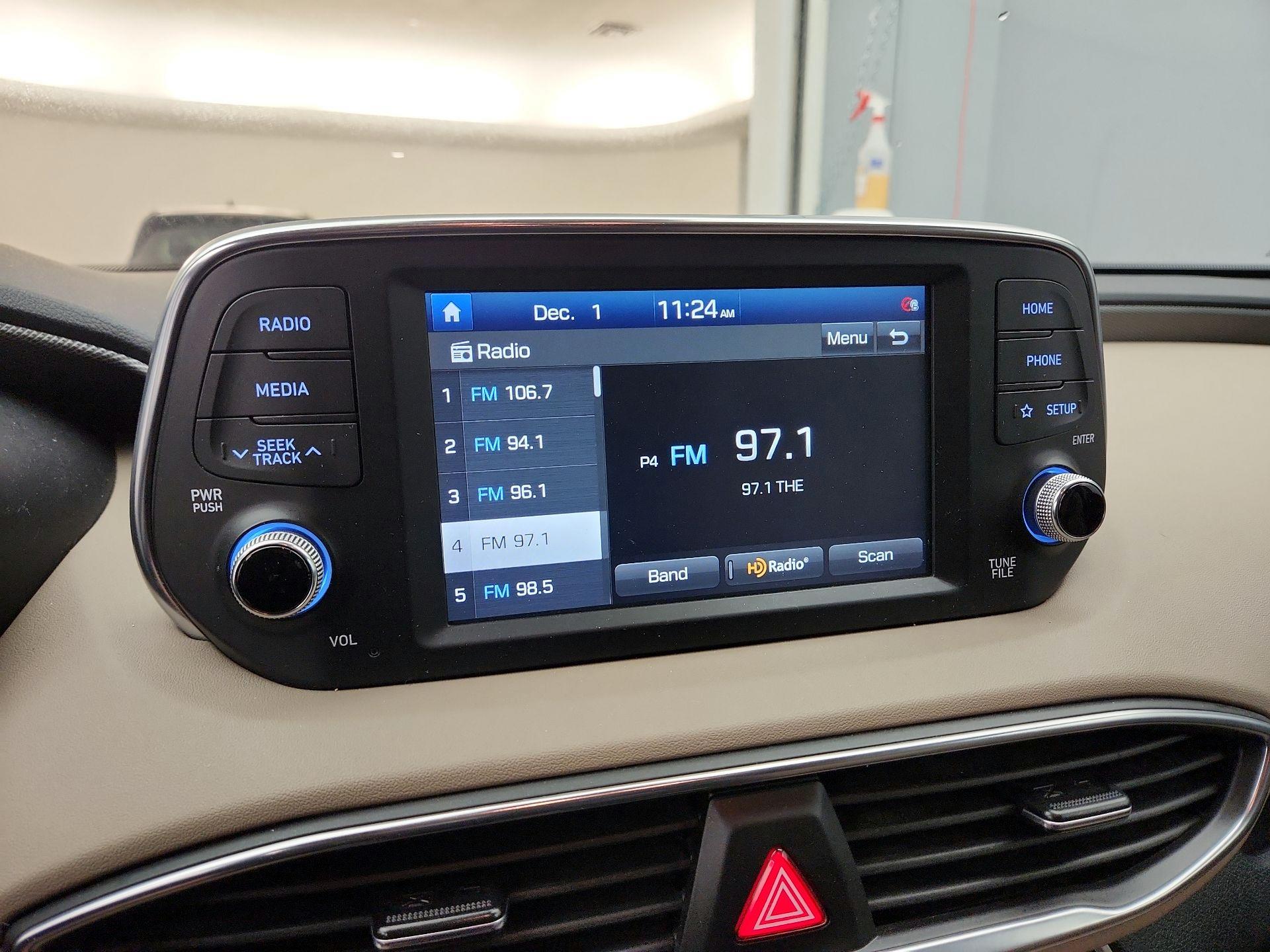 Thumbnail: 2020 Hyundai Santa Fe - 15