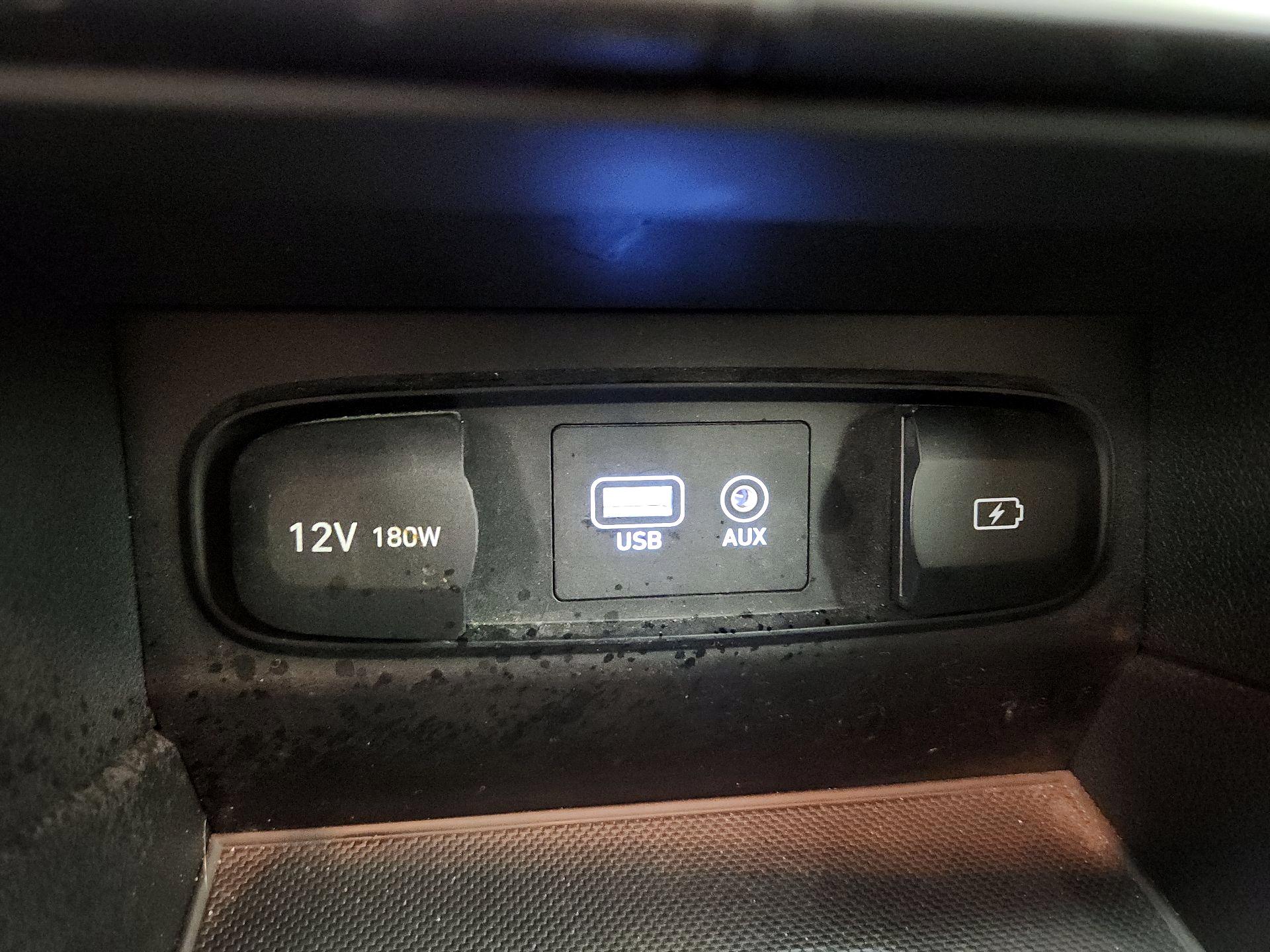 Thumbnail: 2020 Hyundai Santa Fe - 18