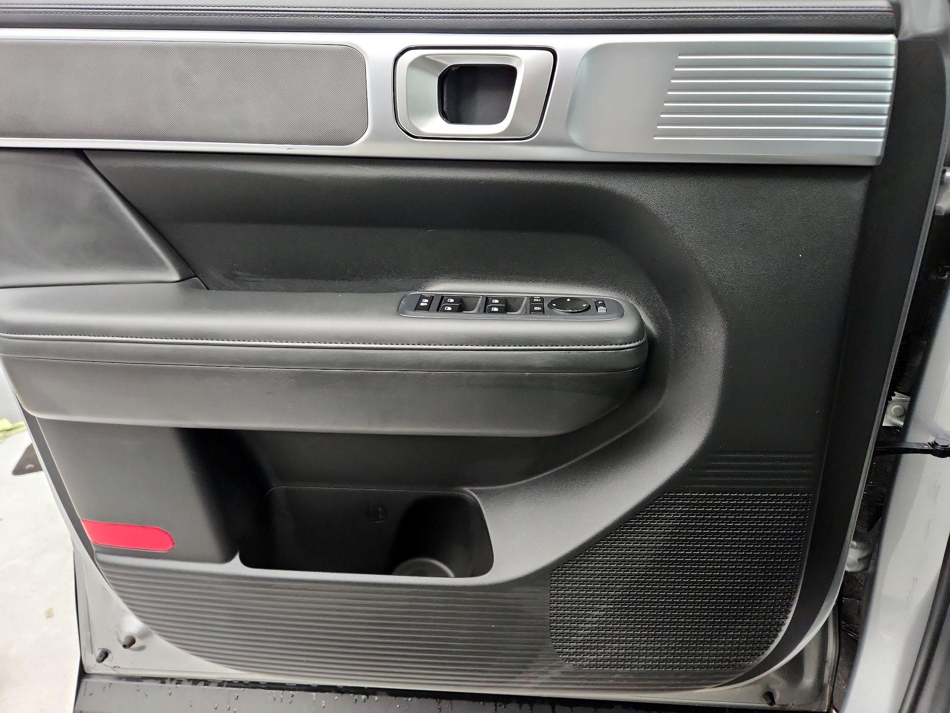 Thumbnail: 2024 Hyundai Santa Fe - 12