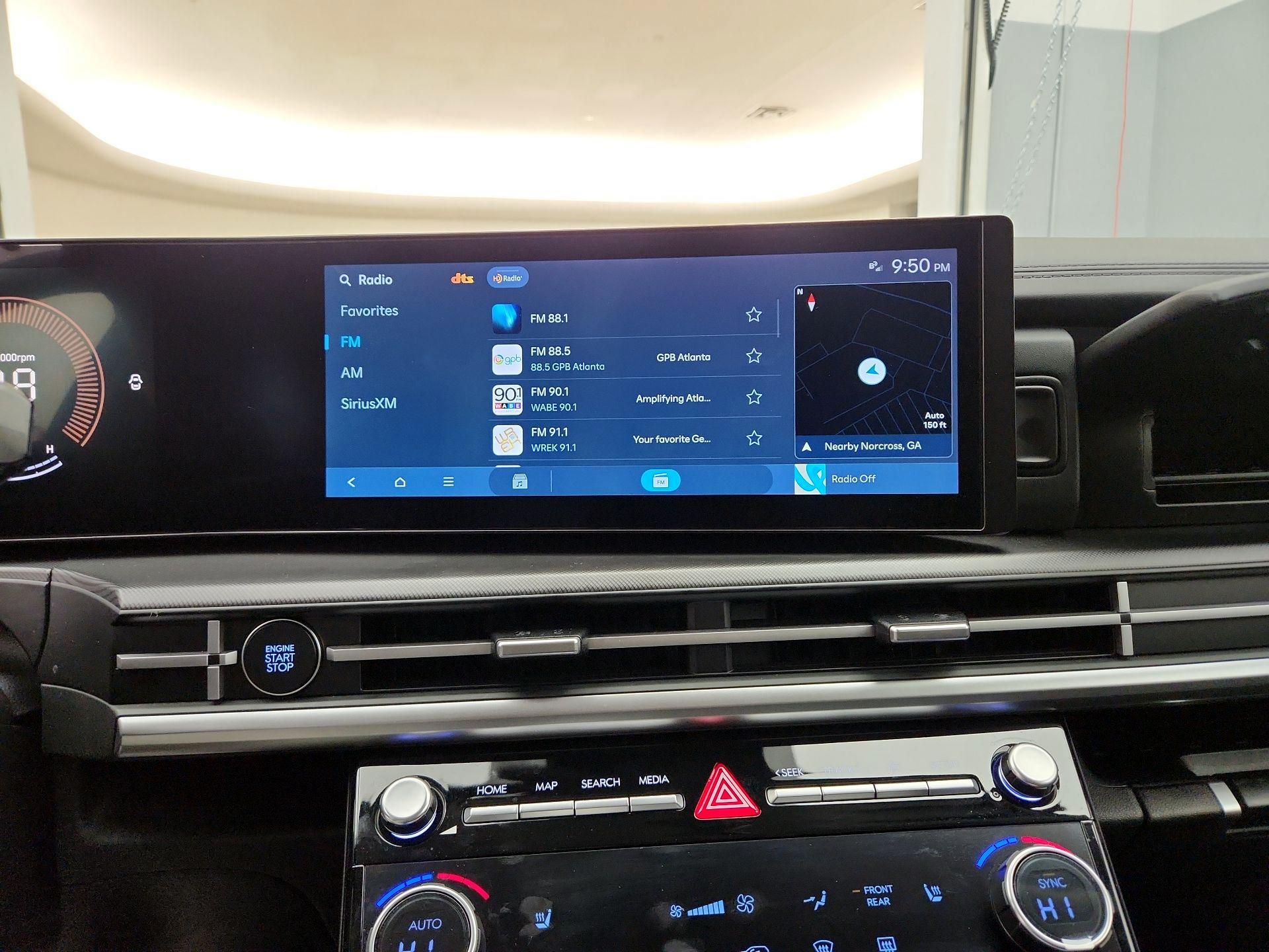 Thumbnail: 2024 Hyundai Santa Fe - 16