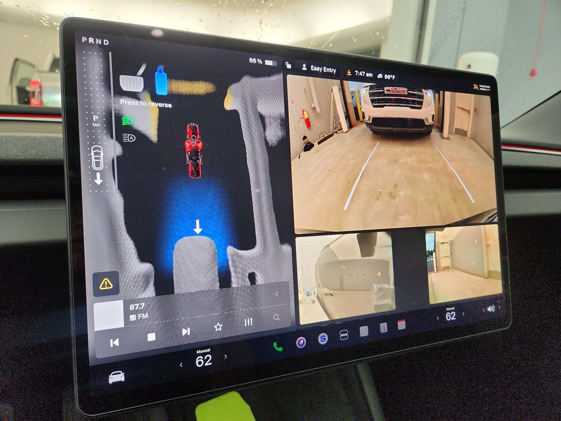 Thumbnail: 2024 Tesla Model 3 - 14