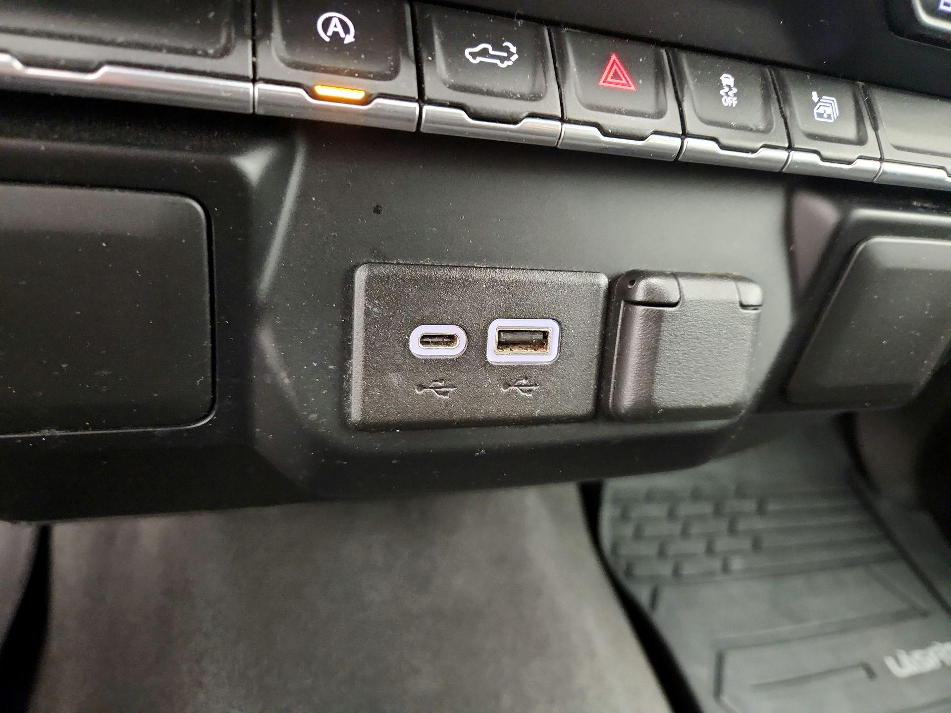 Thumbnail: 2022 GMC Sierra 1500 - 18