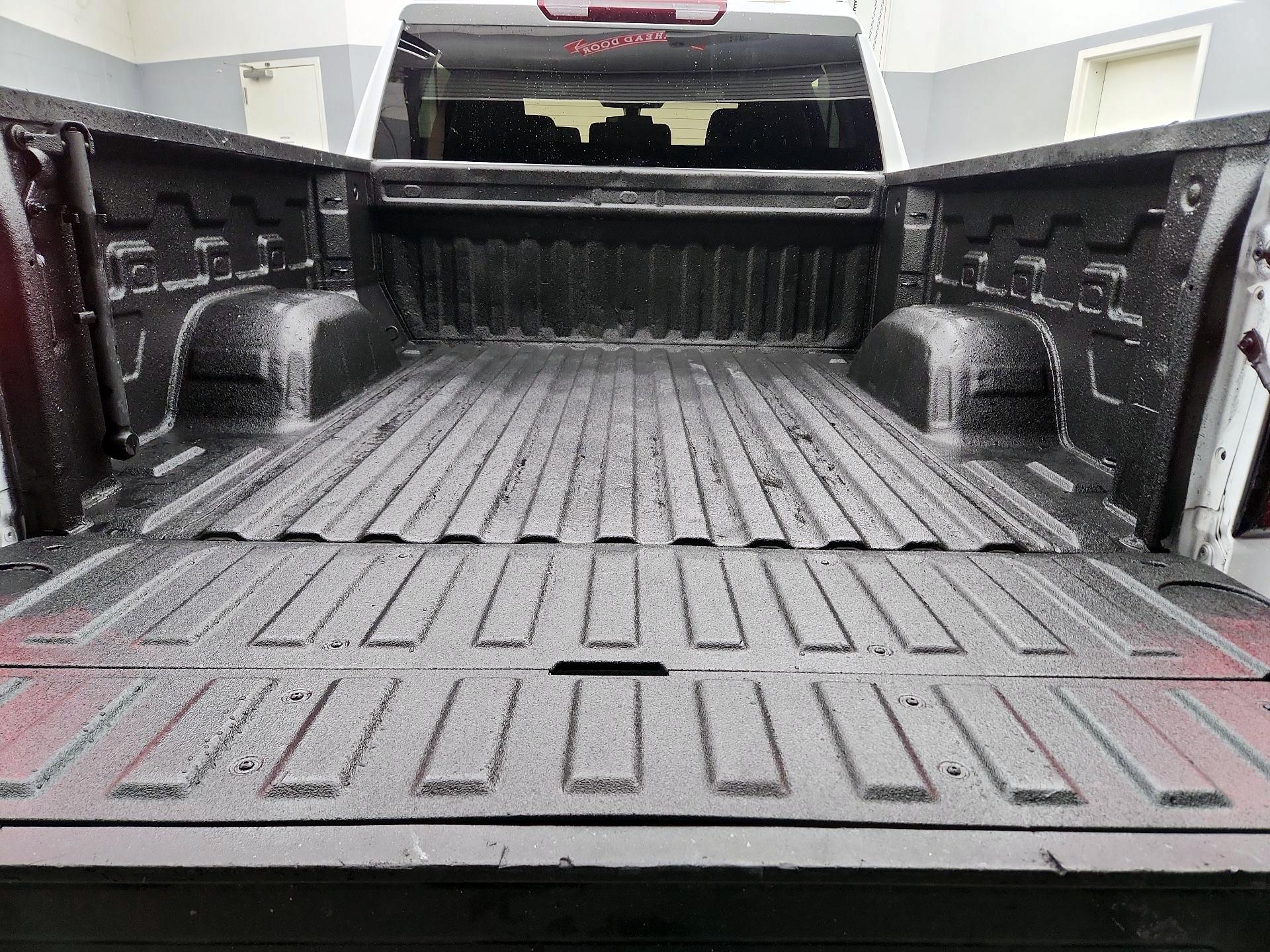 Thumbnail: 2022 GMC Sierra 1500 - 20