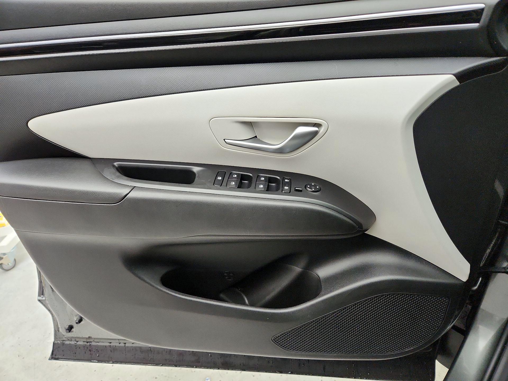 Thumbnail: 2023 Hyundai Tucson - 12