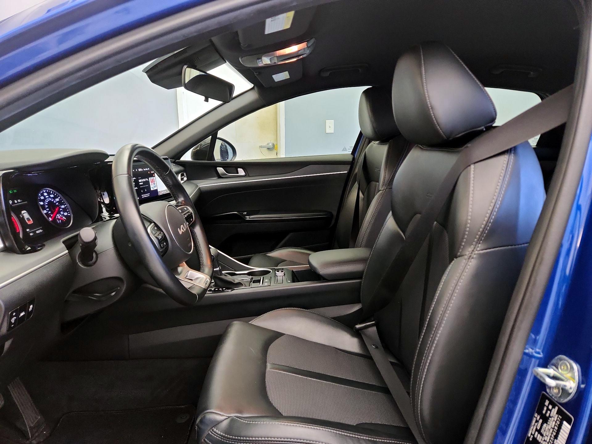 Thumbnail: 2023 Kia K5 - 11