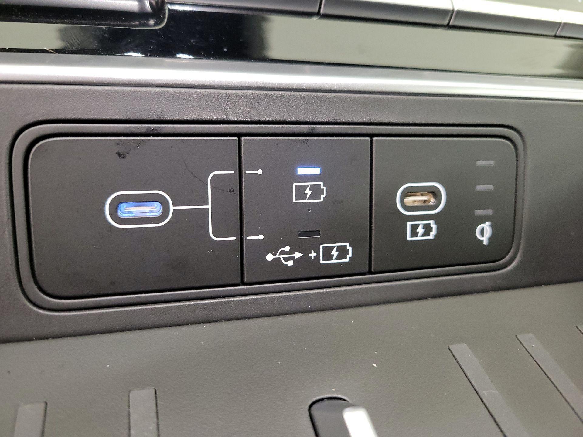 Thumbnail: 2025 Hyundai Santa Fe - 18