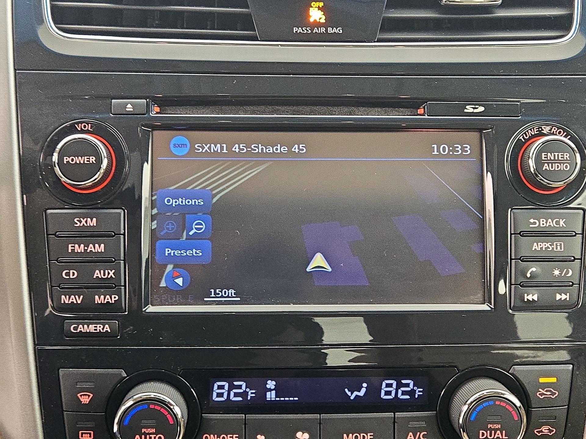 Thumbnail: 2015 Nissan Altima - 14