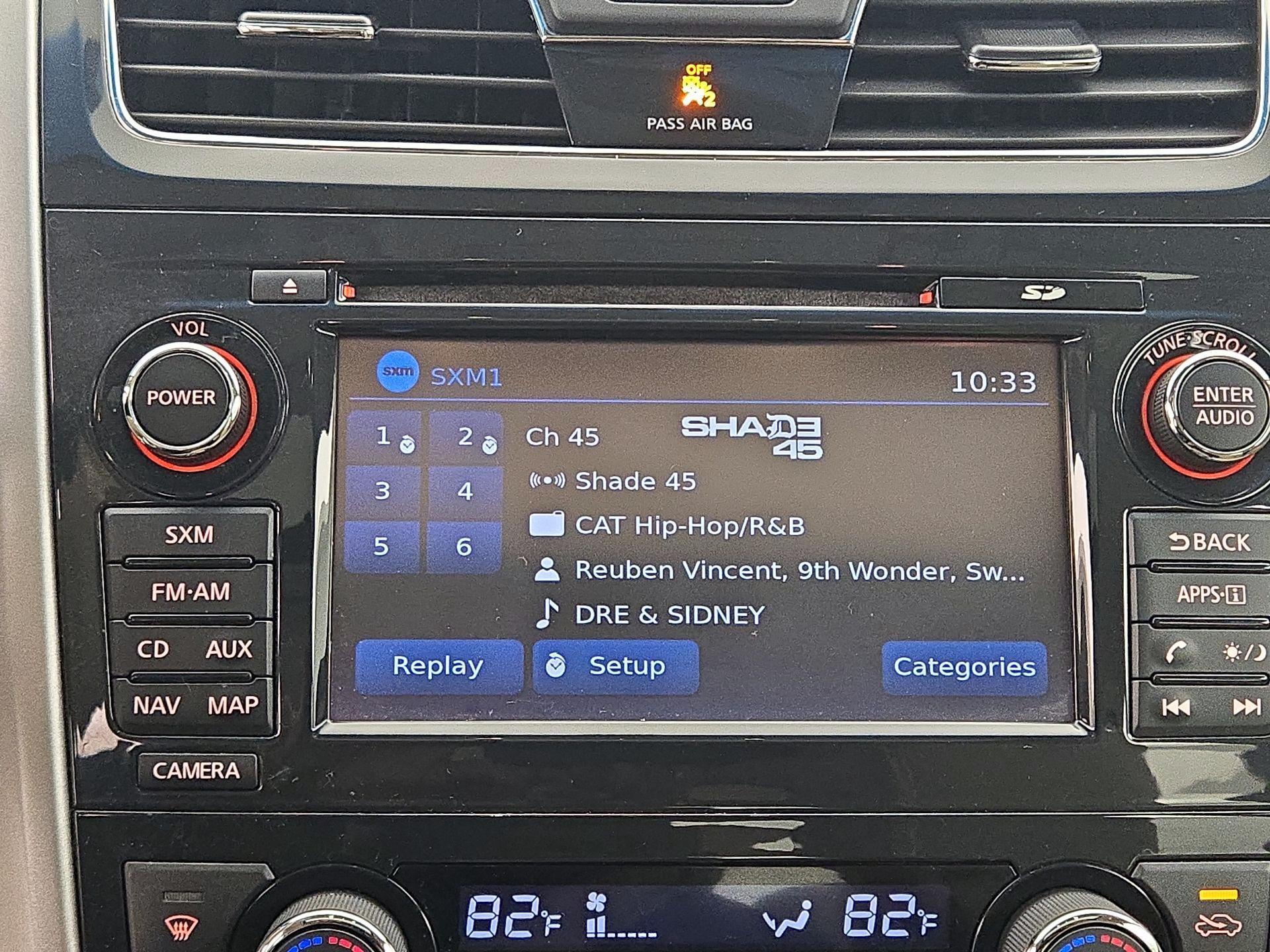 Thumbnail: 2015 Nissan Altima - 16