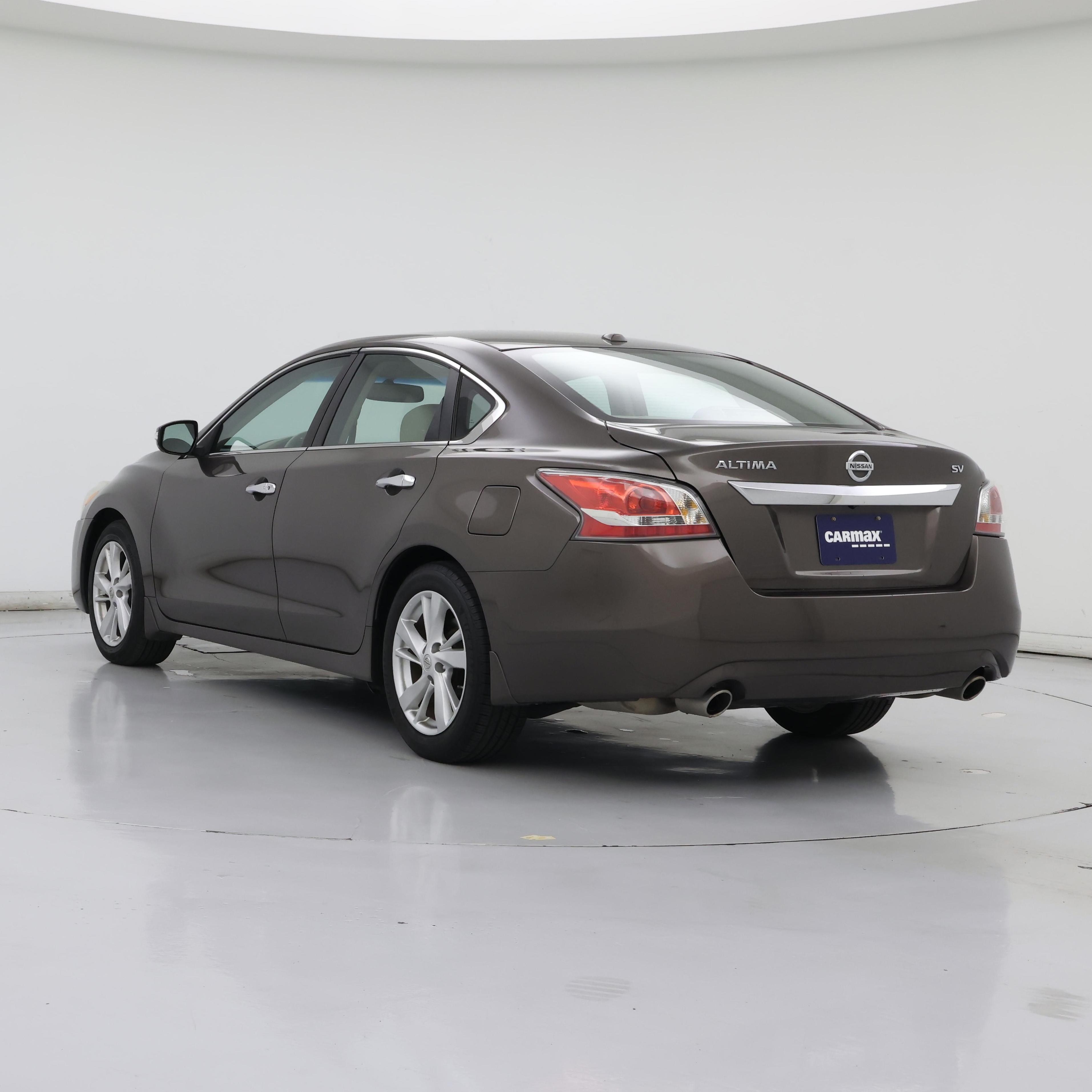 Thumbnail: 2015 Nissan Altima - 2