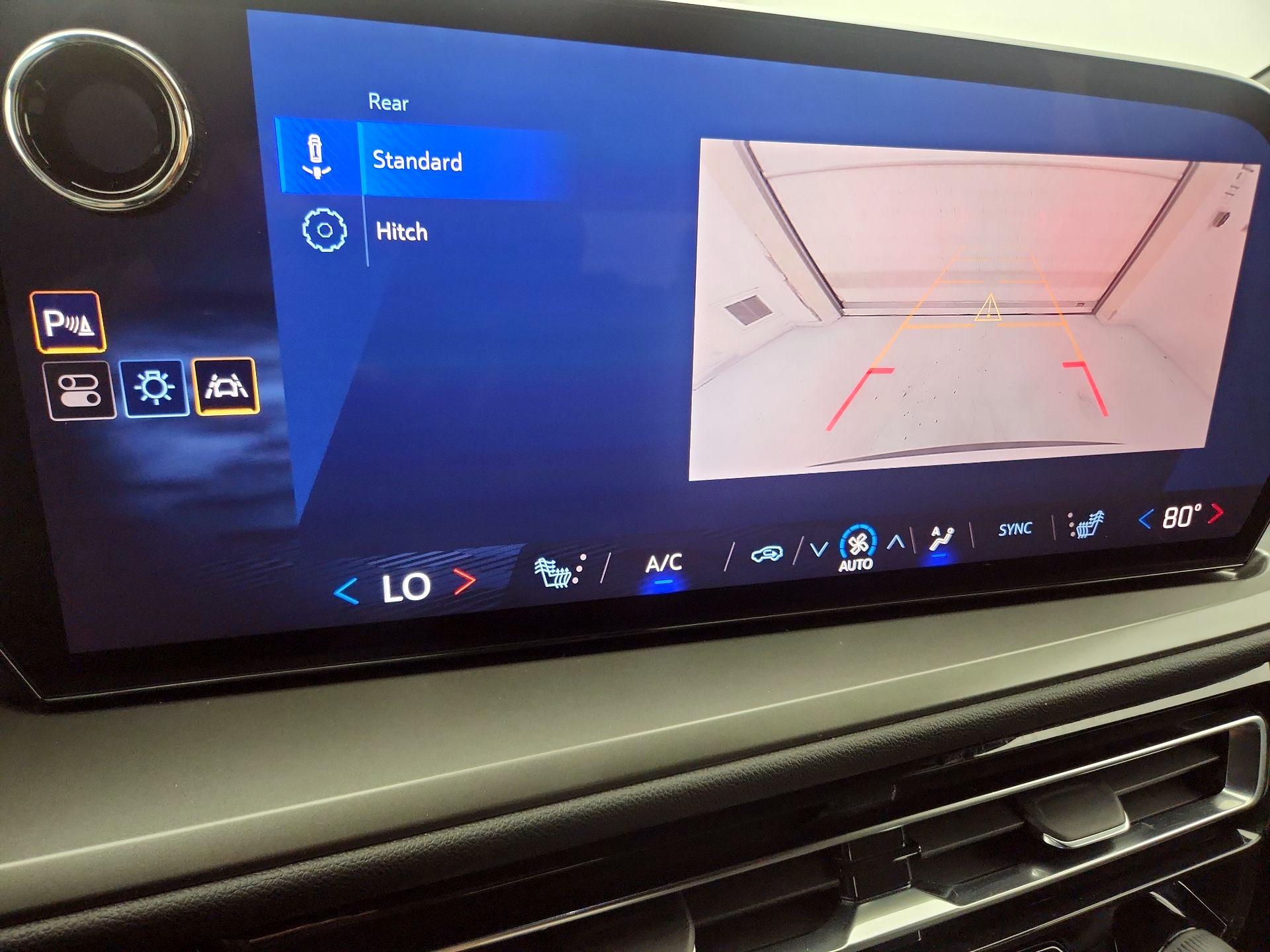 Thumbnail: 2025 Chevrolet Traverse - 15