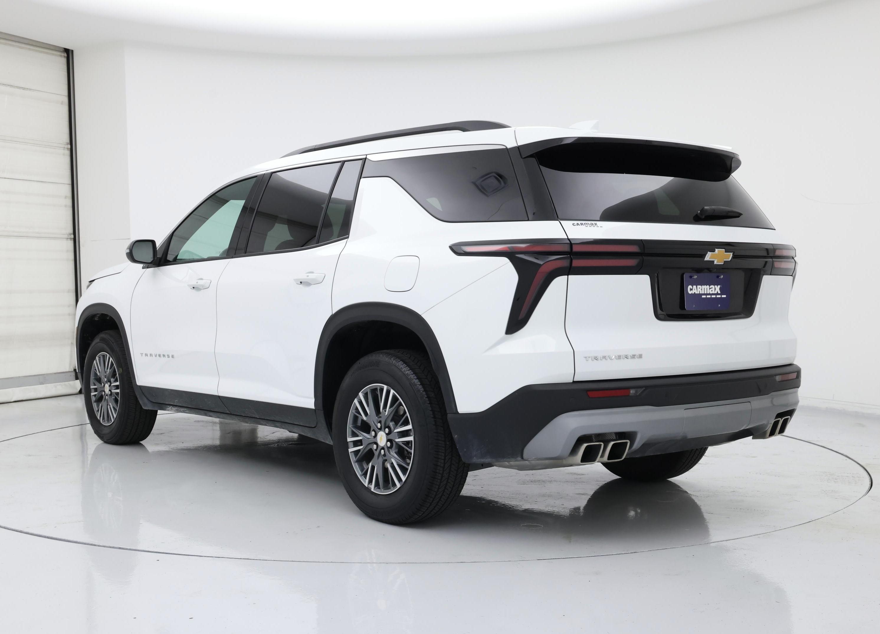 Thumbnail: 2025 Chevrolet Traverse - 2