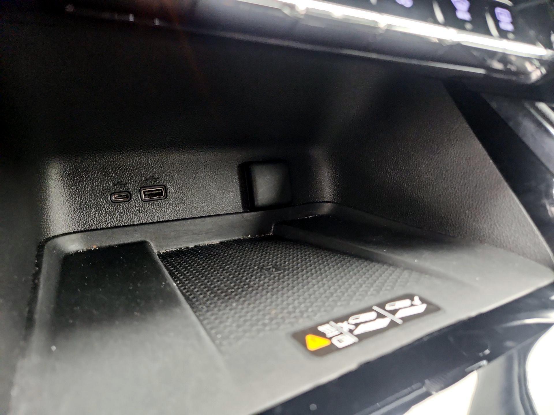 Thumbnail: 2025 Chevrolet Traverse - 19