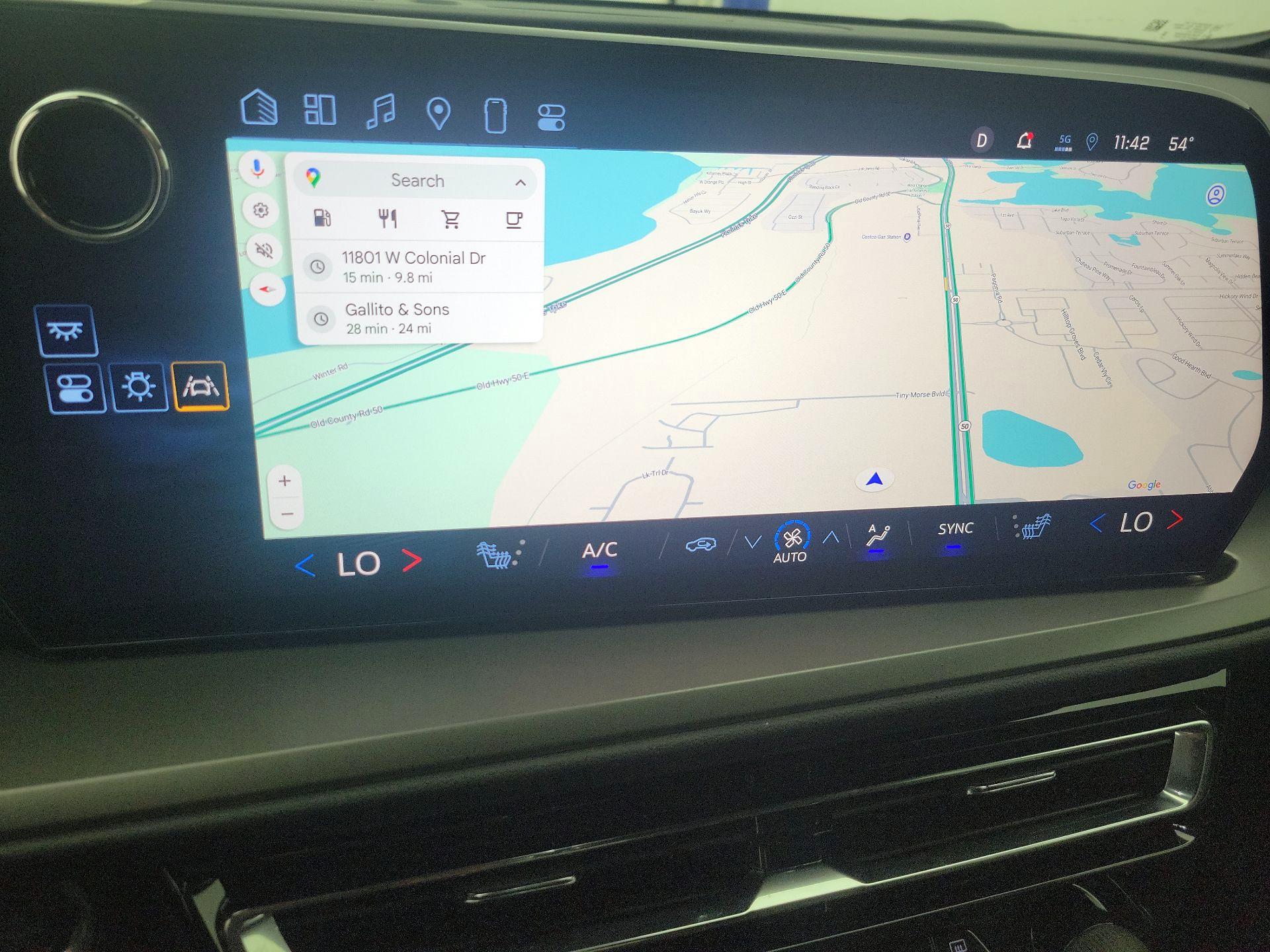 Thumbnail: 2025 Chevrolet Traverse - 14