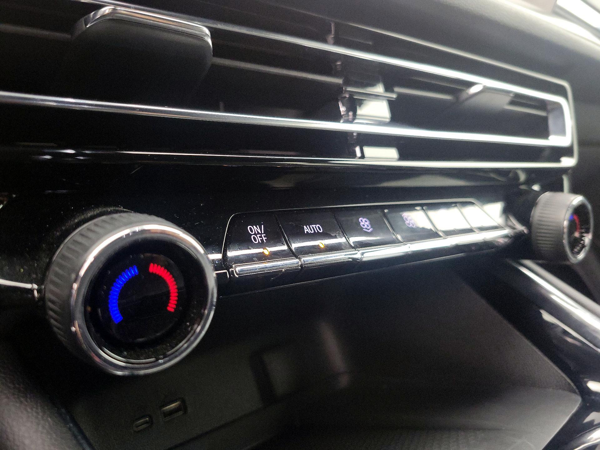 Thumbnail: 2025 Chevrolet Traverse - 17