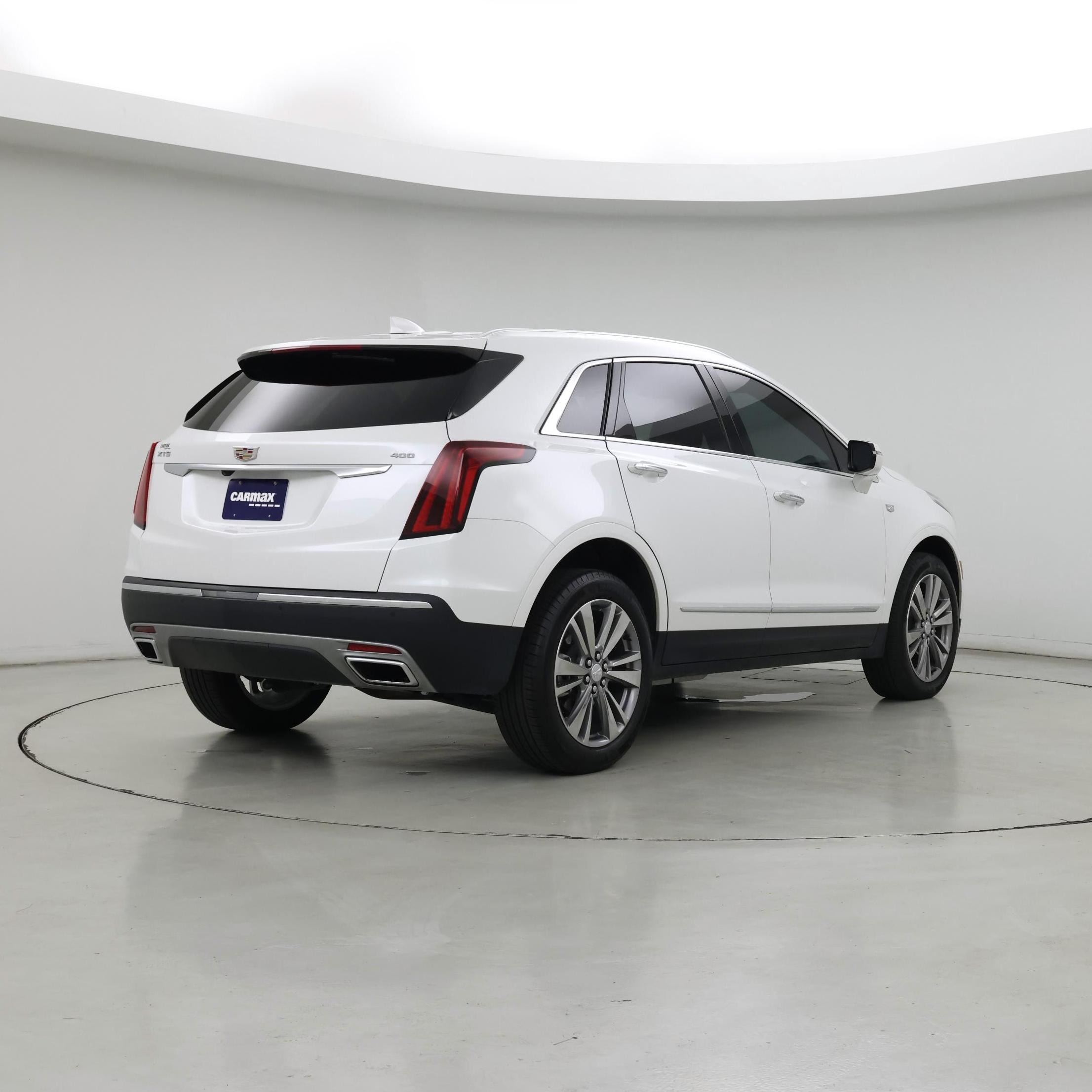 Thumbnail: 2025 Cadillac XT5 - 8