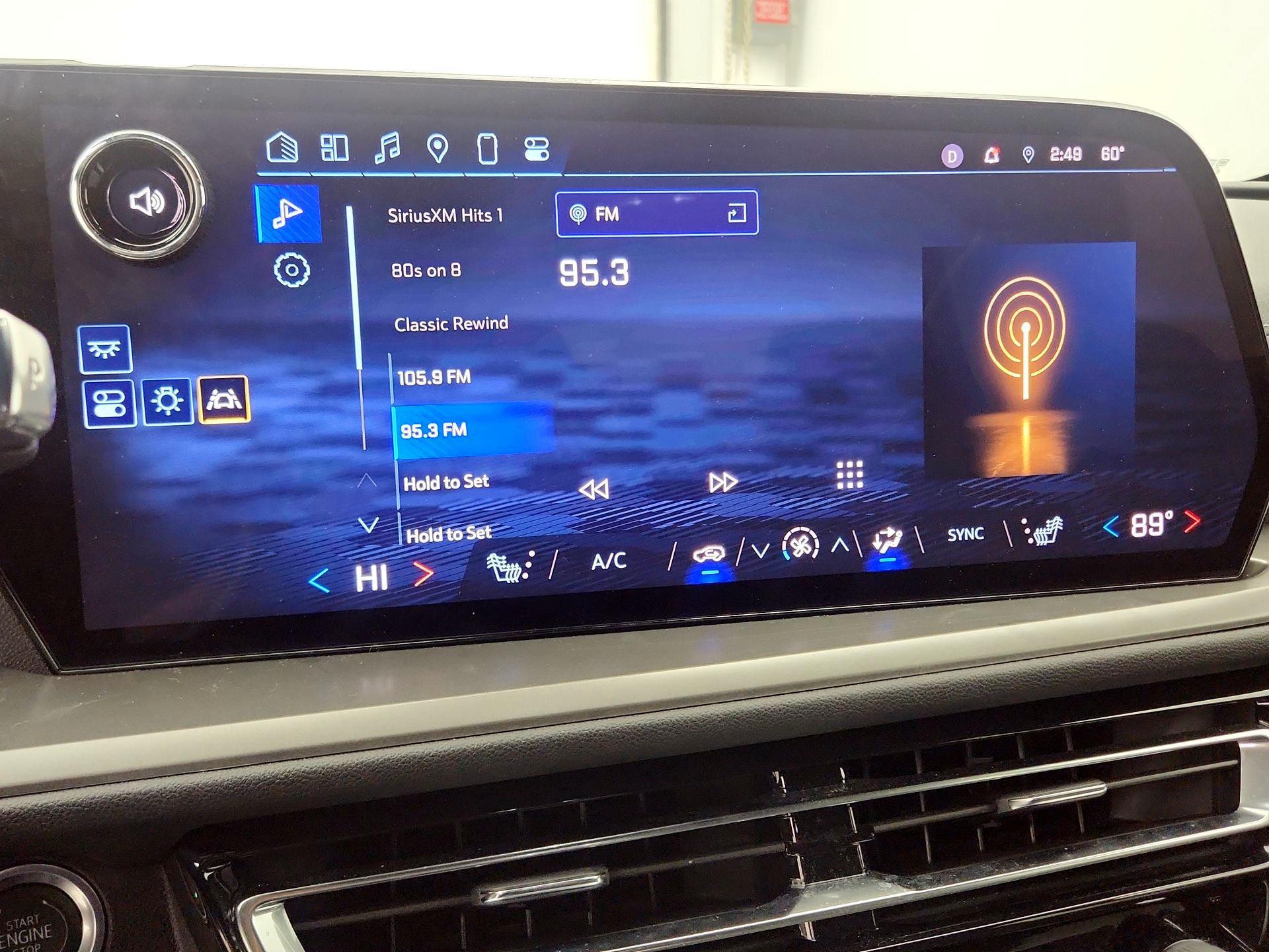 Thumbnail: 2025 Chevrolet Traverse - 15