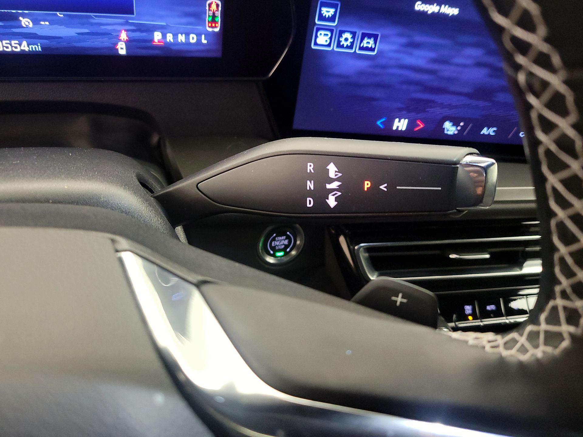 Thumbnail: 2025 Chevrolet Traverse - 18