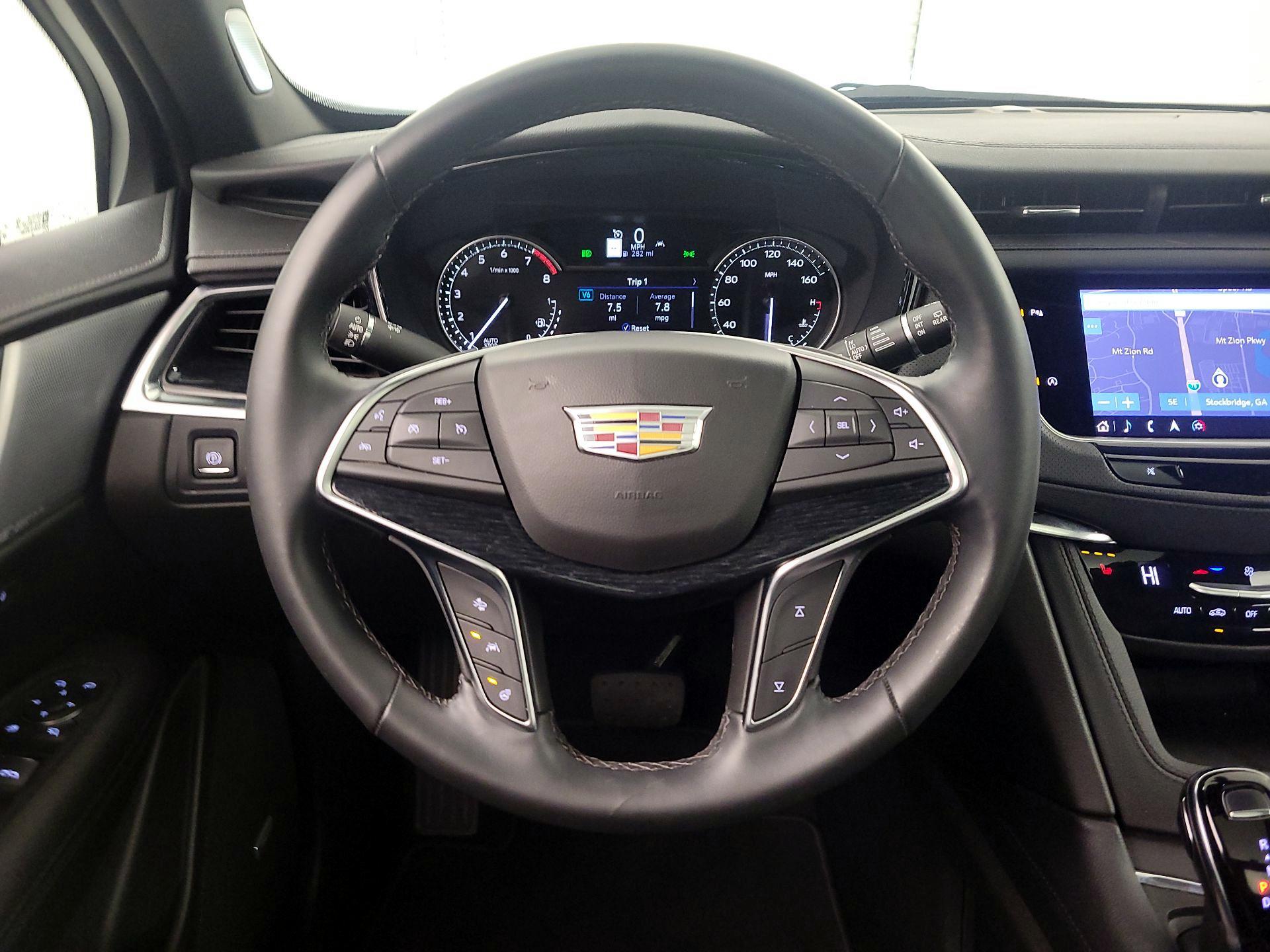 Thumbnail: 2025 Cadillac XT5 - 10