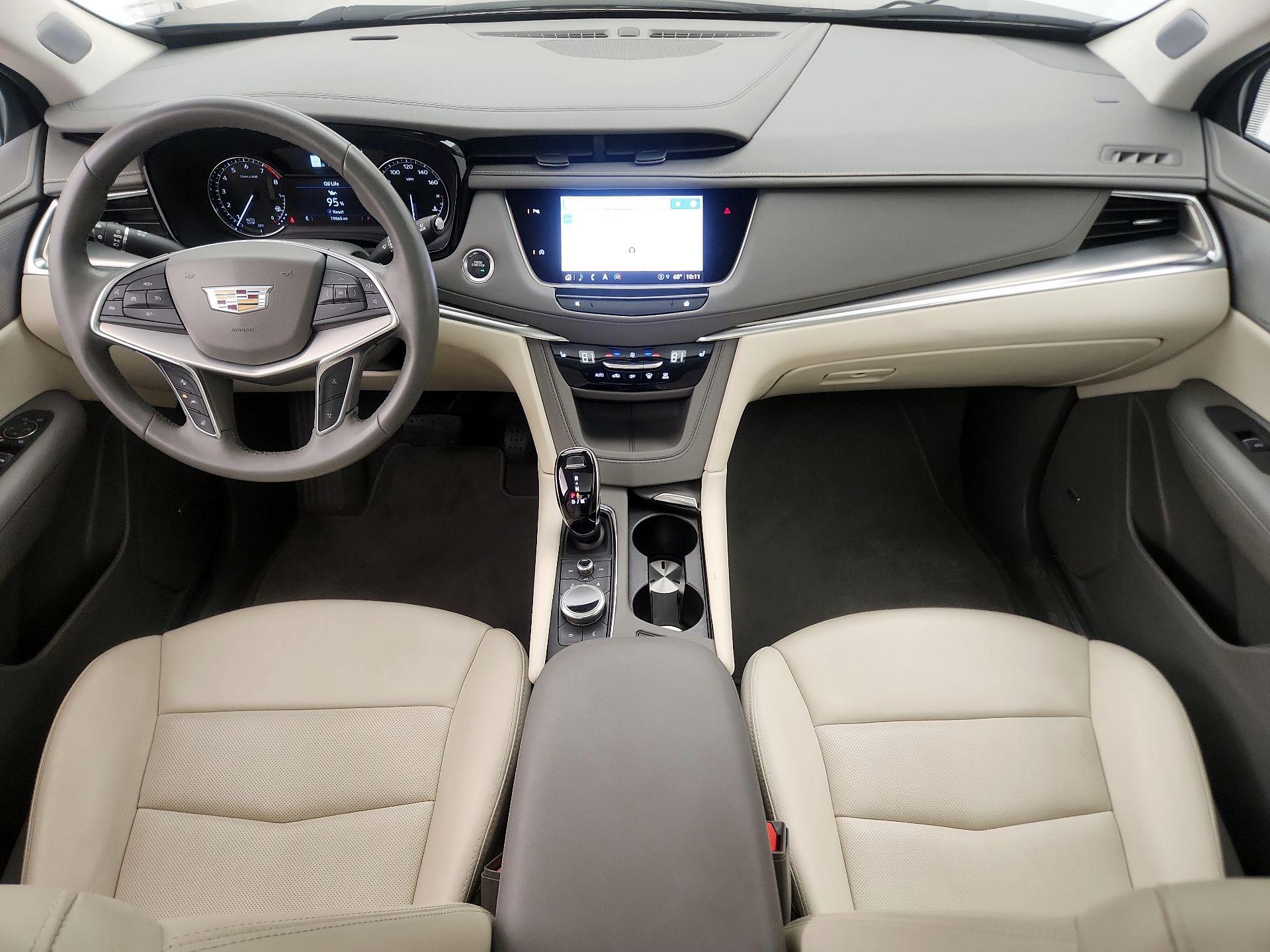 Thumbnail: 2025 Cadillac XT5 - 9