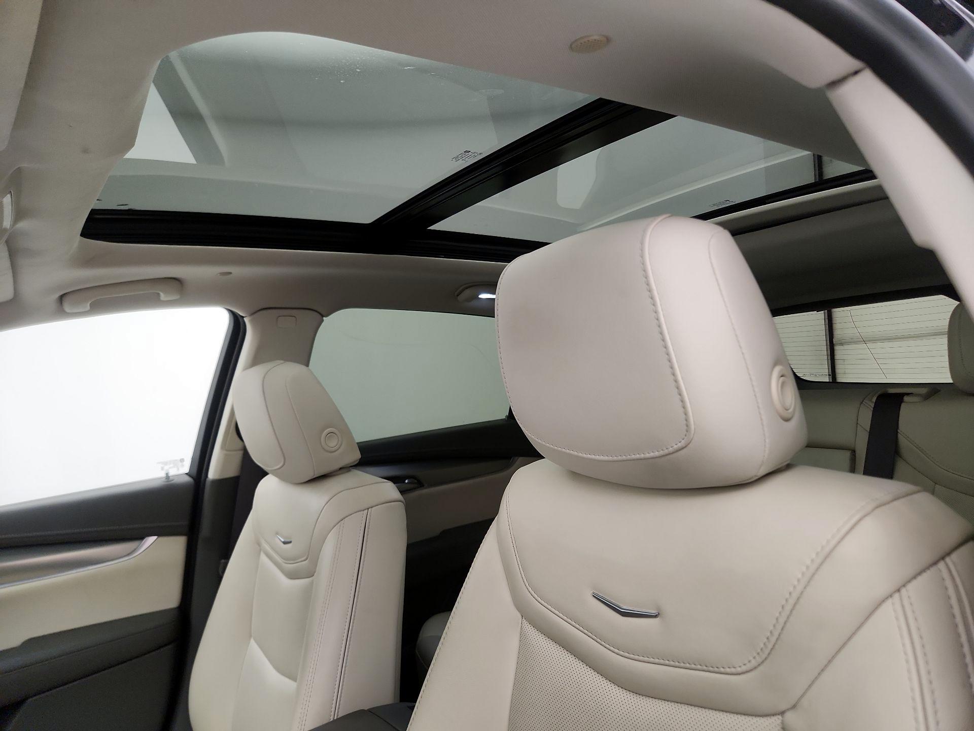 Thumbnail: 2025 Cadillac XT5 - 20