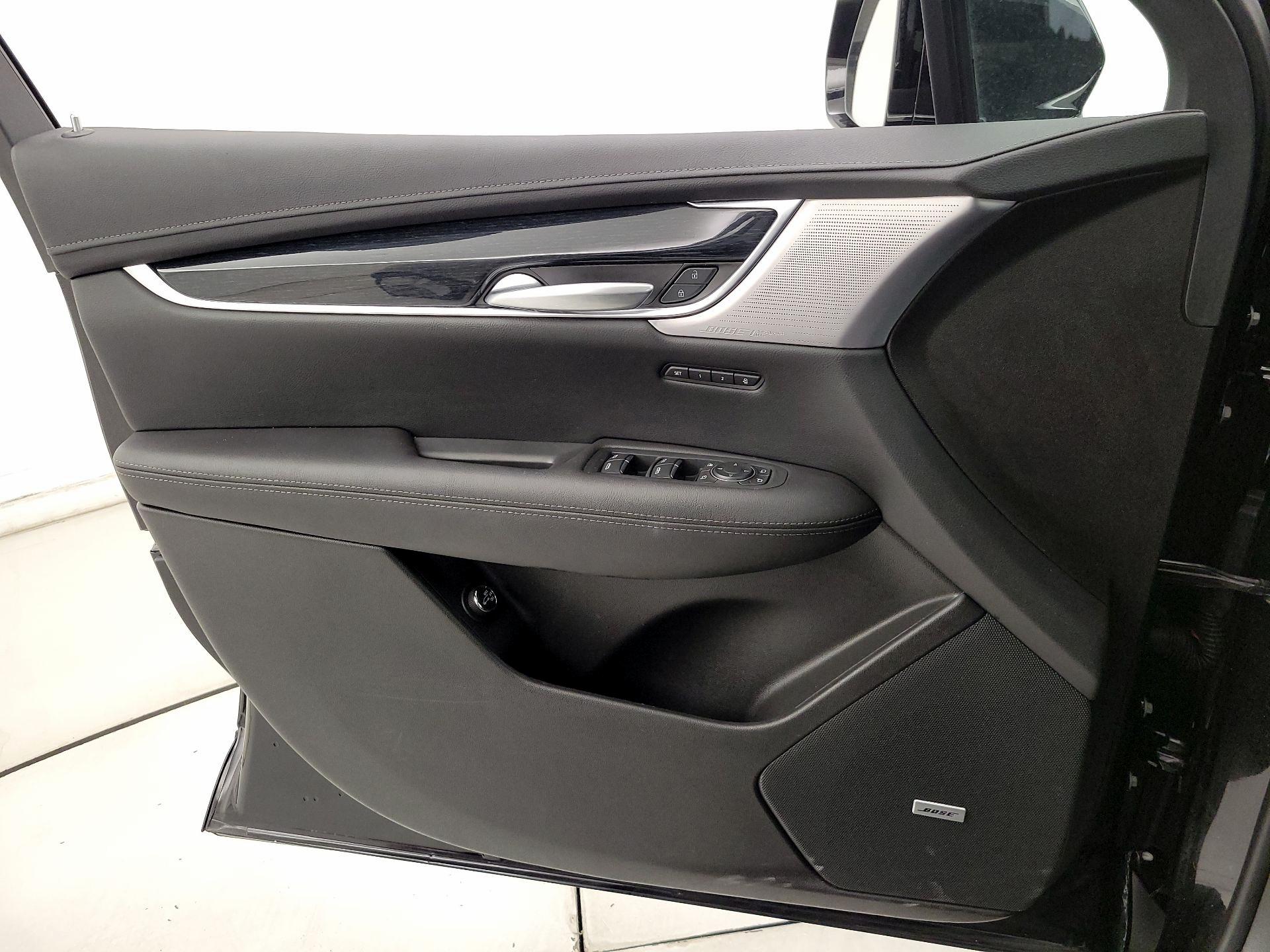 Thumbnail: 2025 Cadillac XT5 - 12