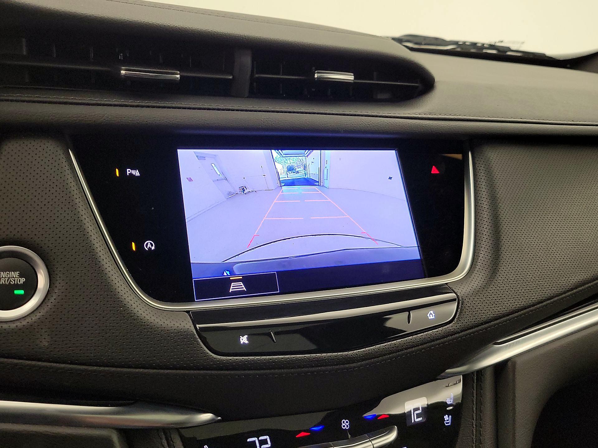 Thumbnail: 2025 Cadillac XT5 - 15