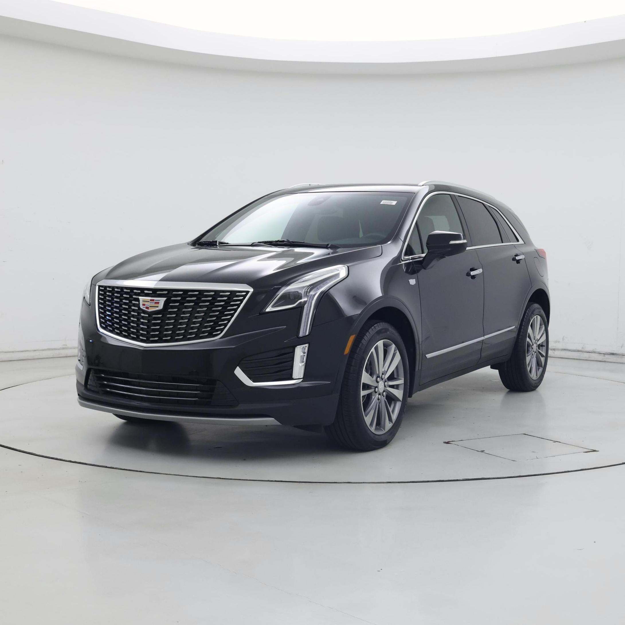 Thumbnail: 2025 Cadillac XT5 - 4