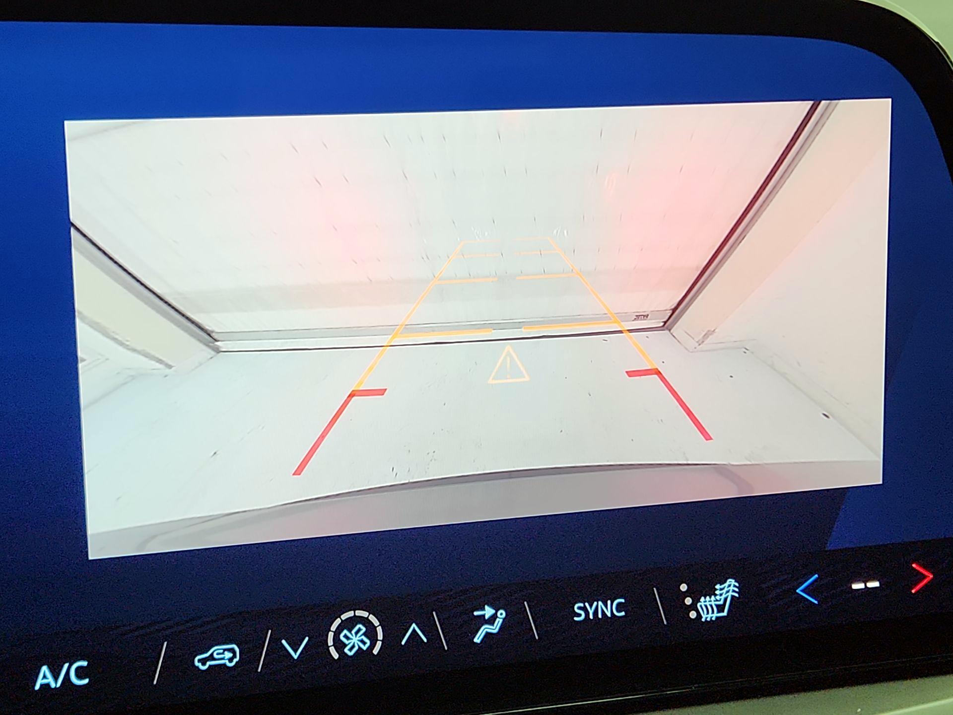 Thumbnail: 2025 Chevrolet Traverse - 15