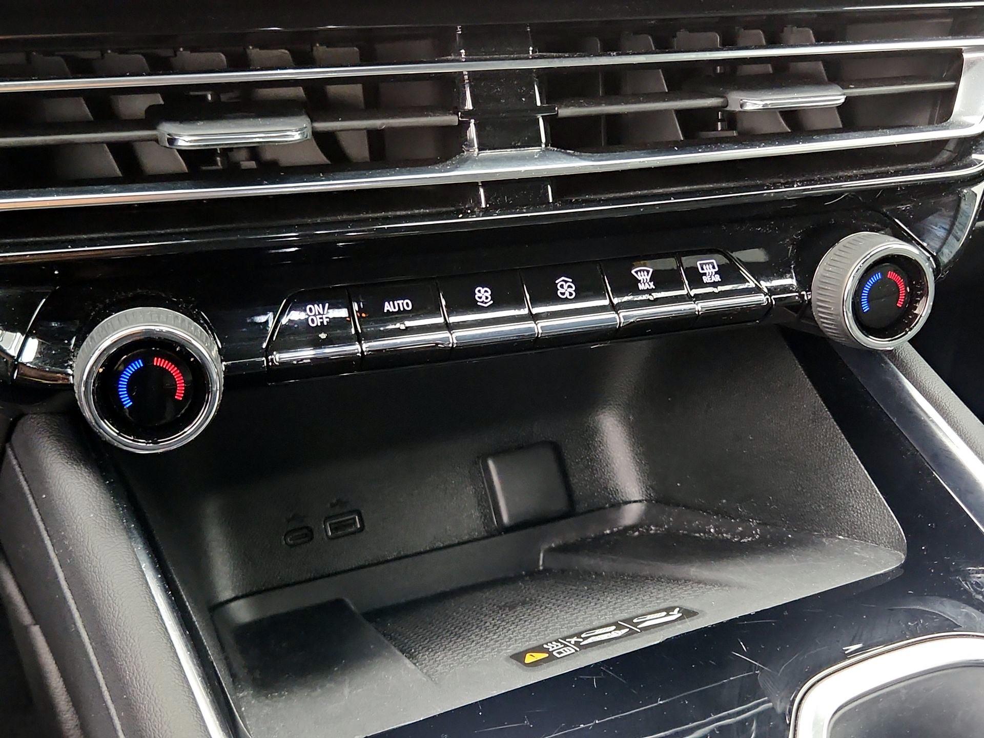 Thumbnail: 2025 Chevrolet Traverse - 17