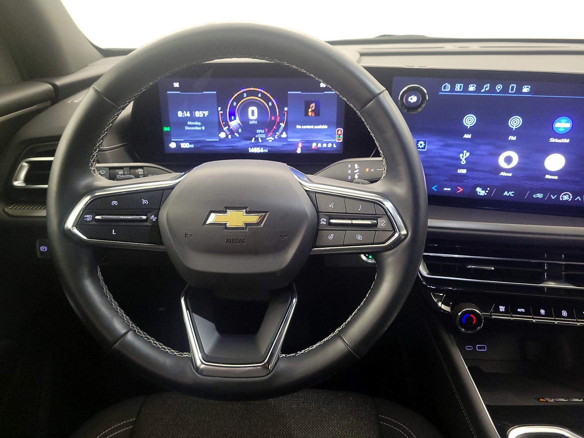 Thumbnail: 2025 Chevrolet Traverse - 10