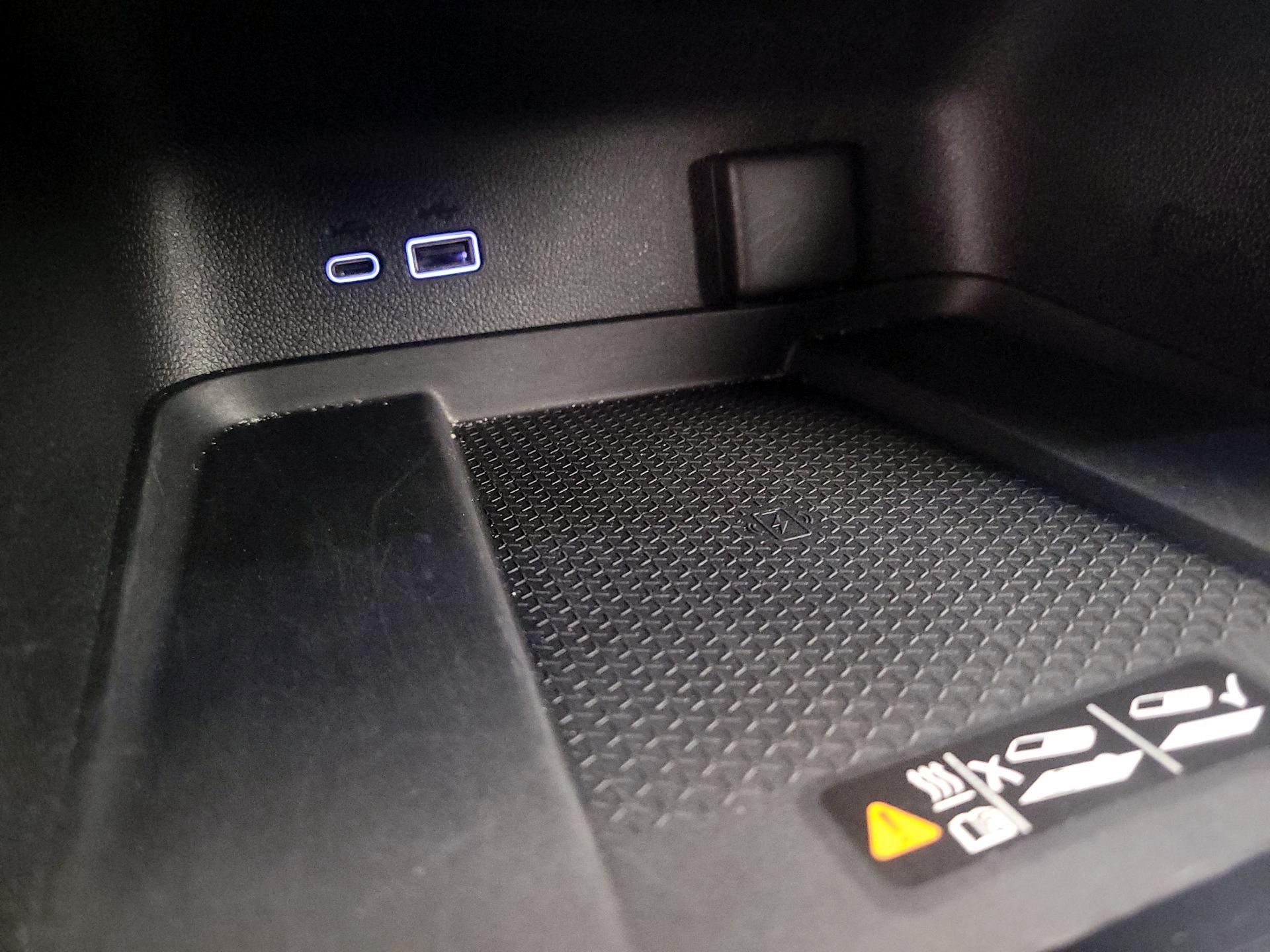 Thumbnail: 2025 Chevrolet Traverse - 19