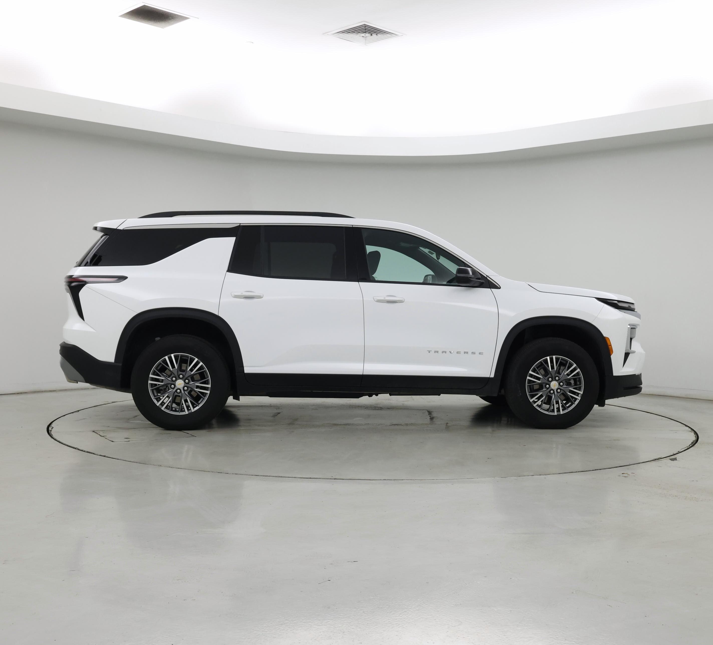 Thumbnail: 2025 Chevrolet Traverse - 7