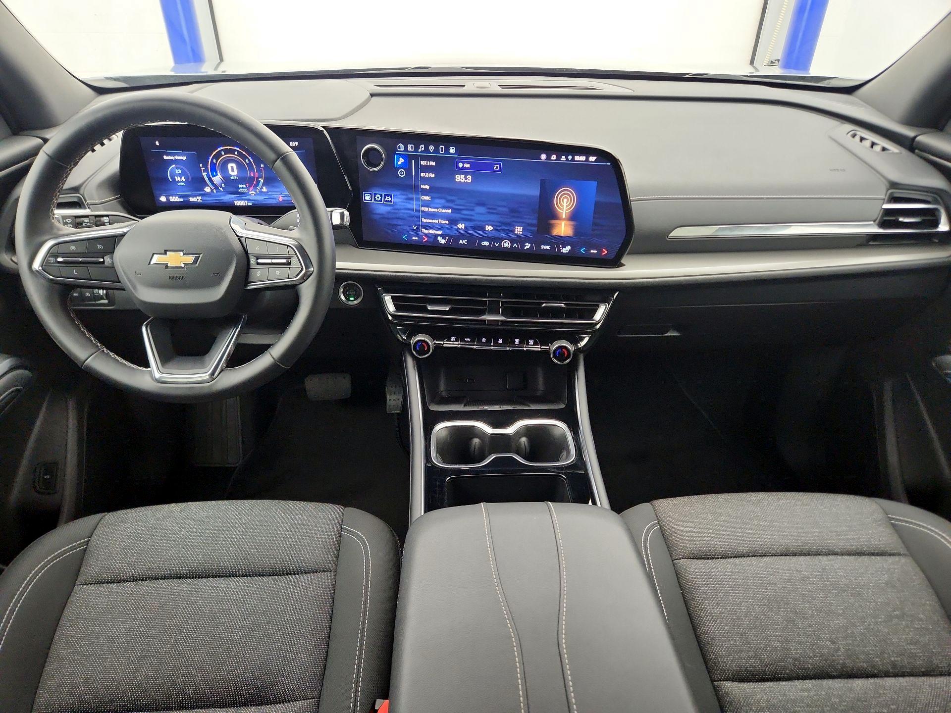 Thumbnail: 2025 Chevrolet Traverse - 9